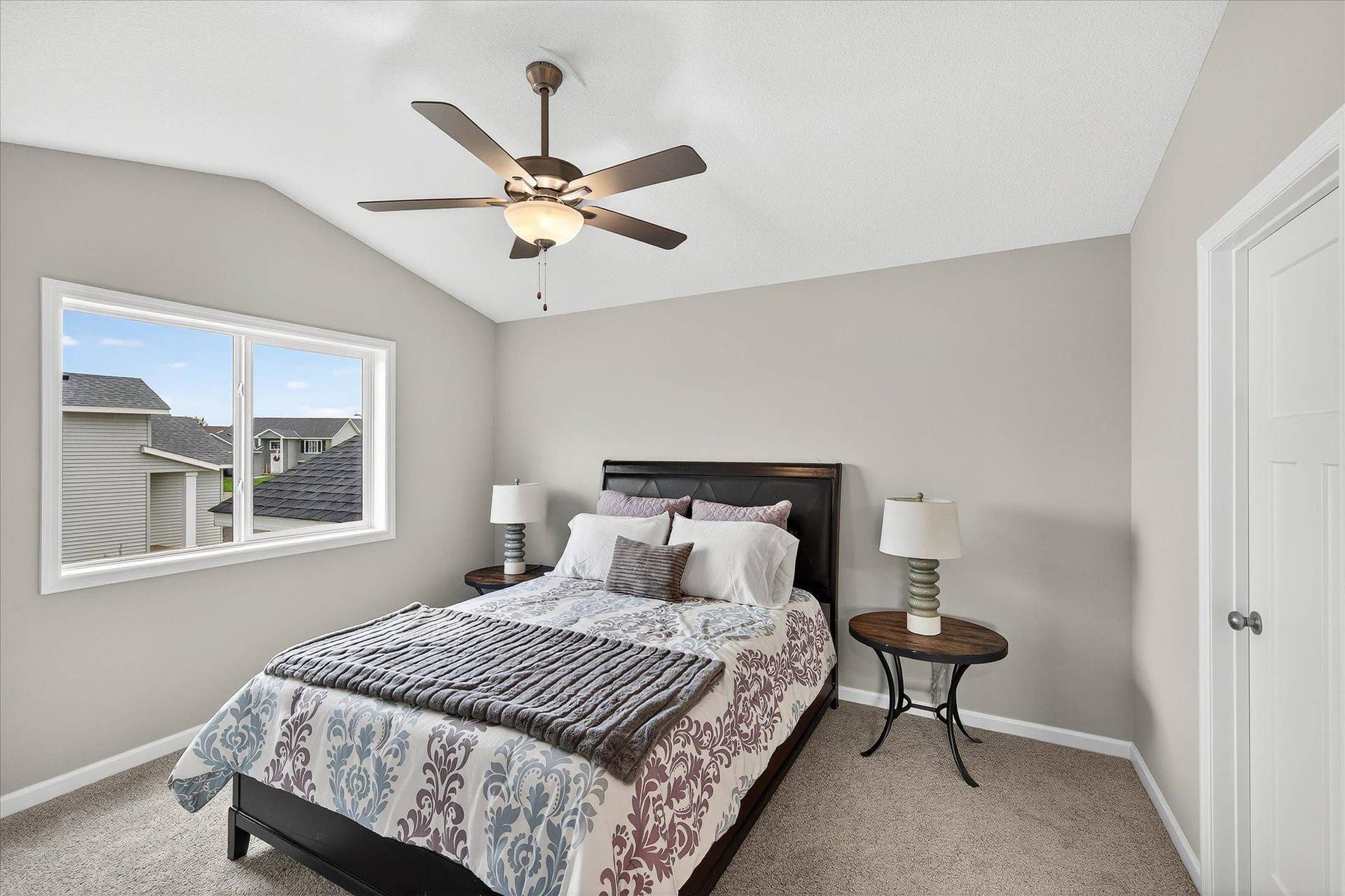 1756 Squirrel Way, New Richmond, WI 54017 Primary Bedroom