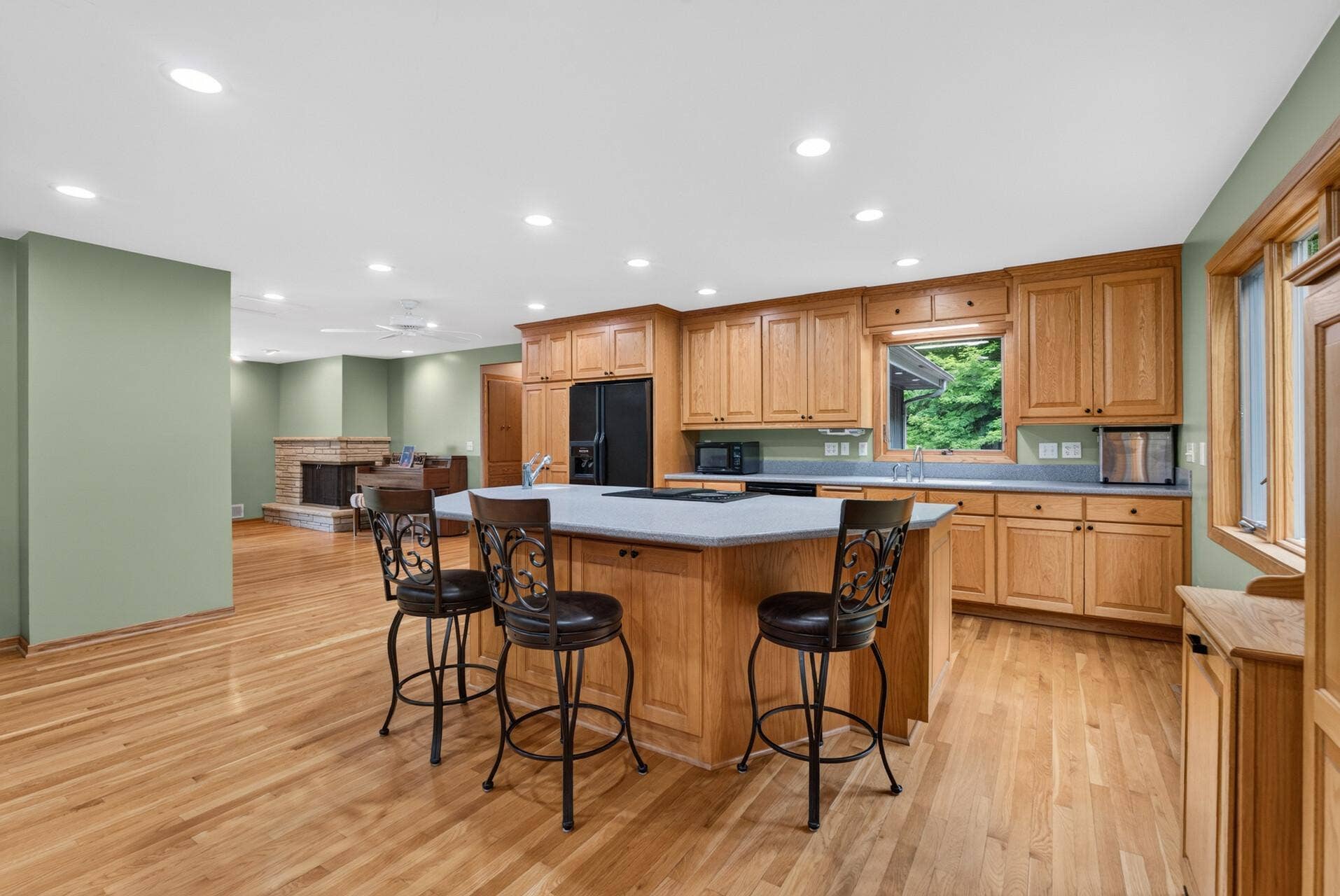2135 County Road 24, Medina, MN 55340