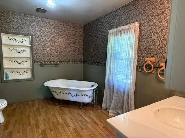 Main floor bathroom