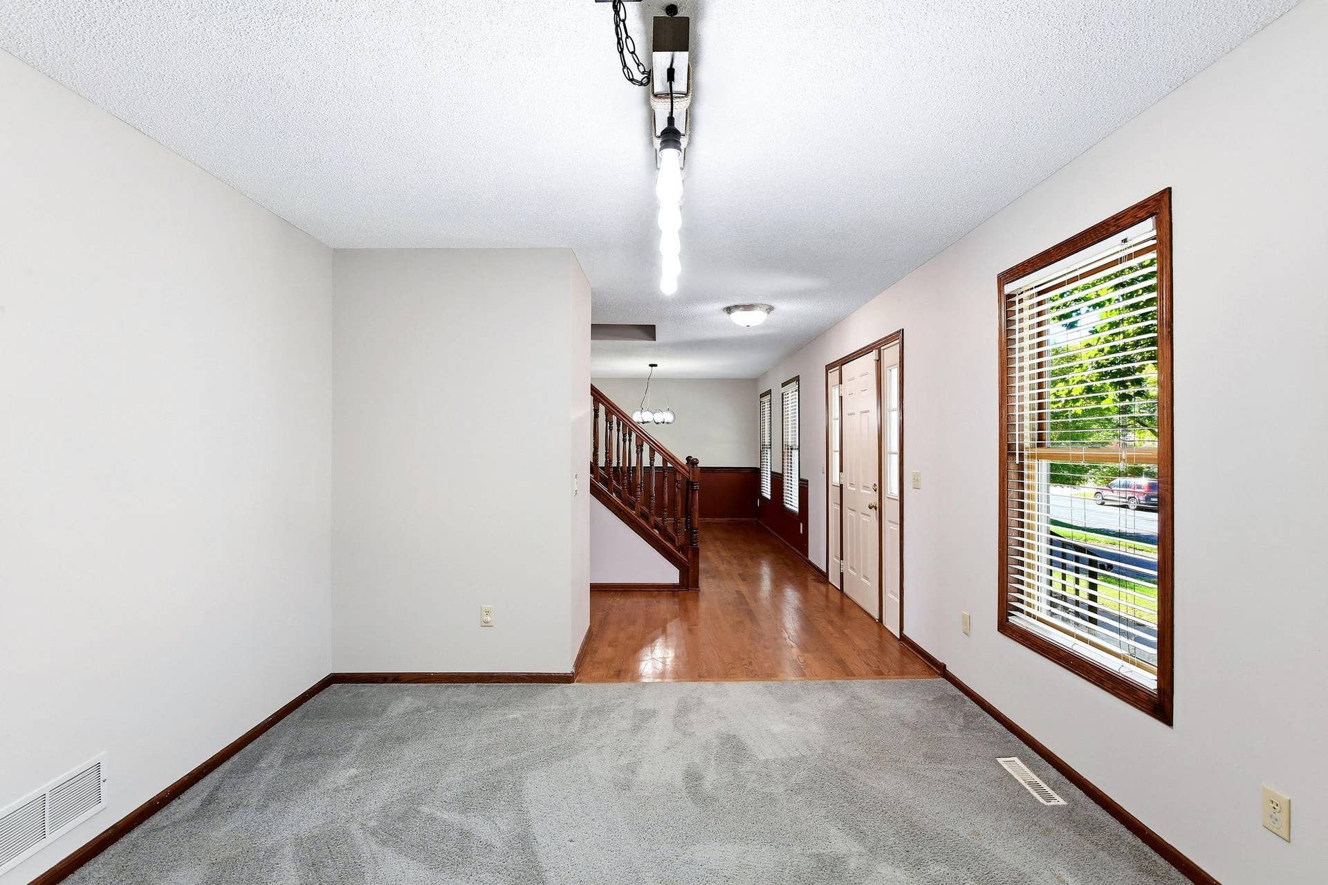 5570 Wood Duck Court, Shoreview, MN 55126