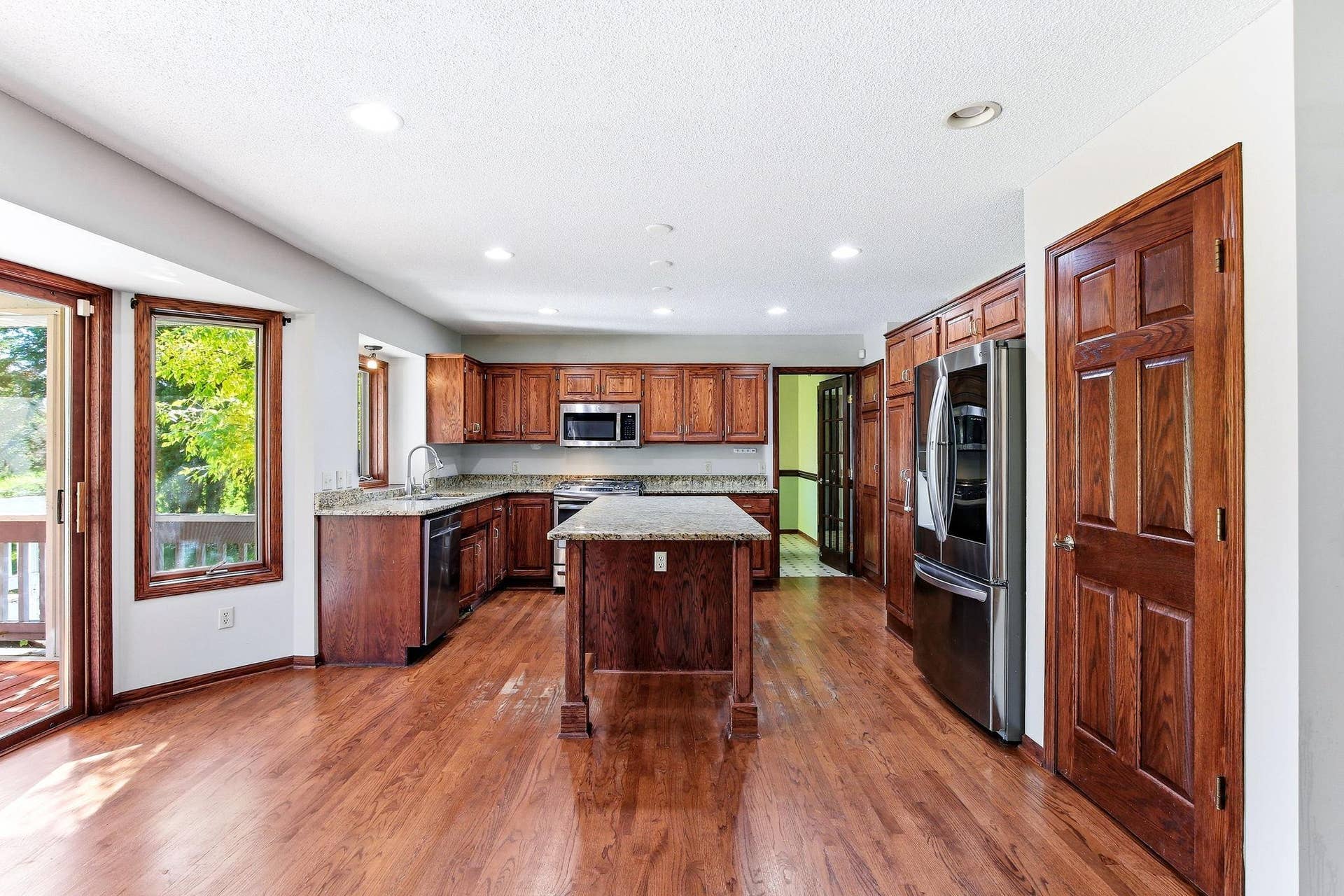 5570 Wood Duck Court, Shoreview, MN 55126