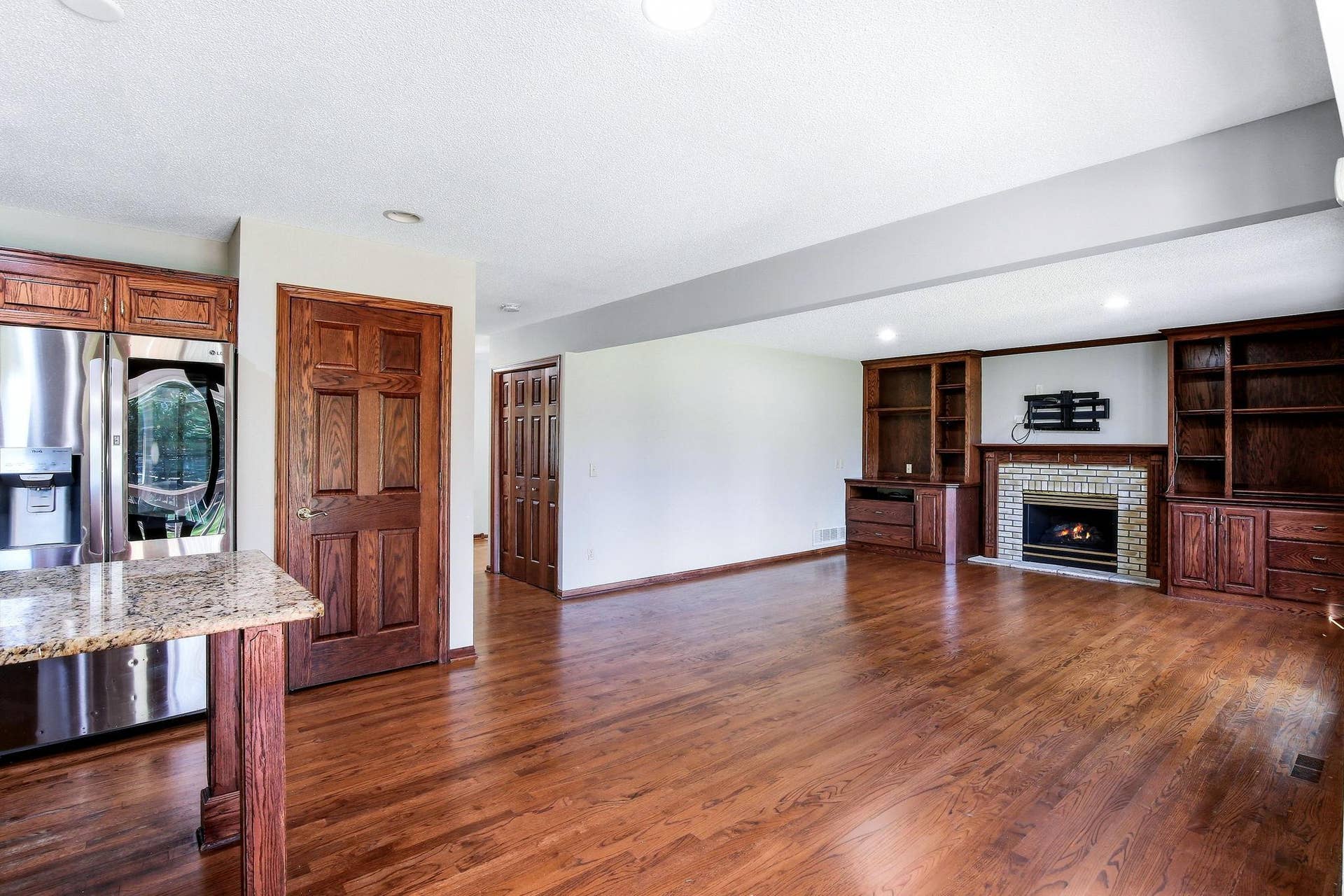5570 Wood Duck Court, Shoreview, MN 55126