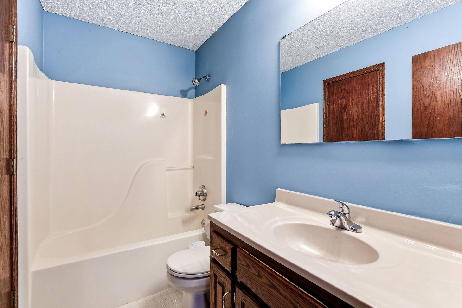 5570 Wood Duck Court, Shoreview, MN 55126