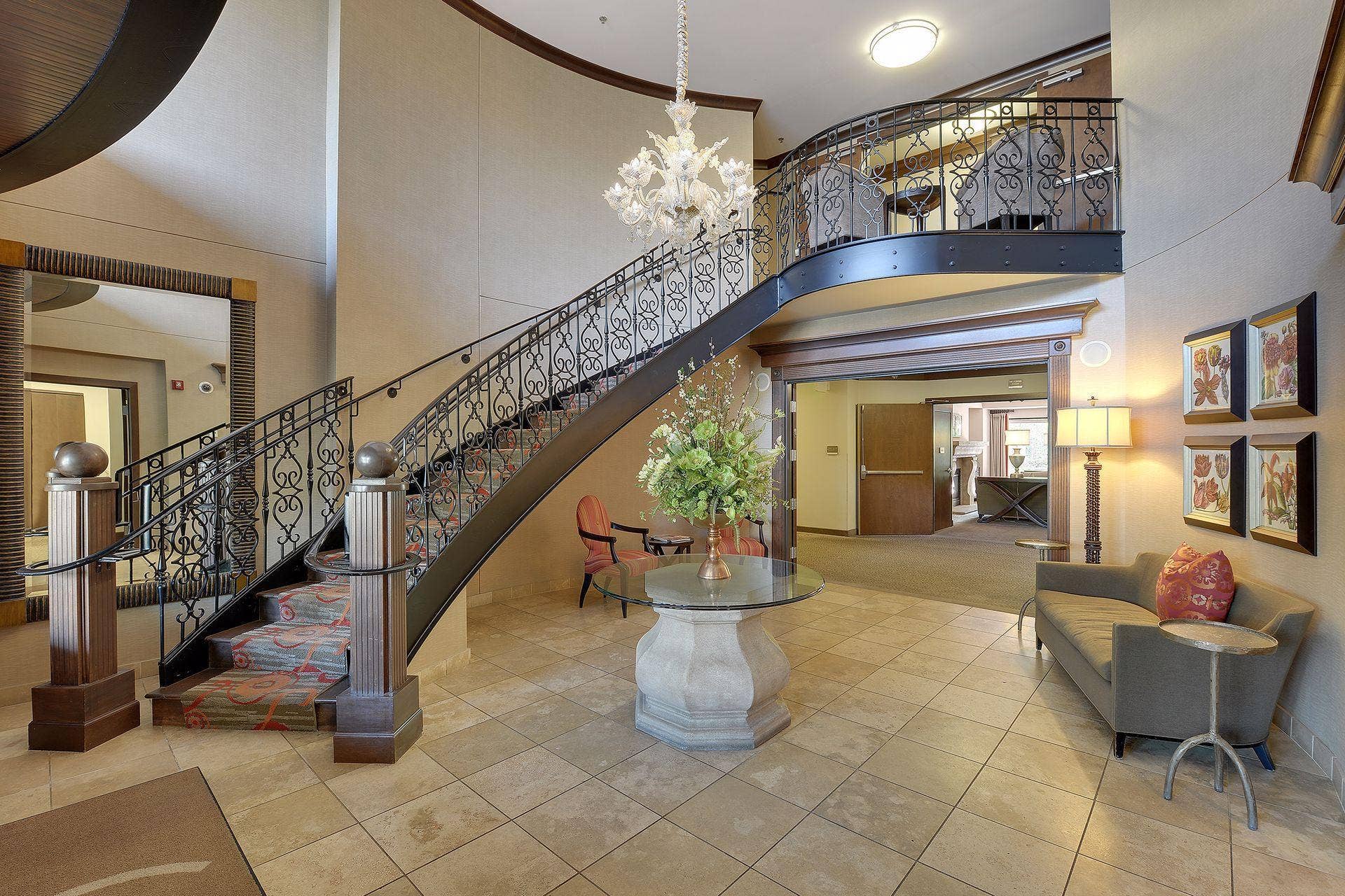 317 Groveland Avenue, #311a, 45, Minneapolis, MN 55403 Lobby