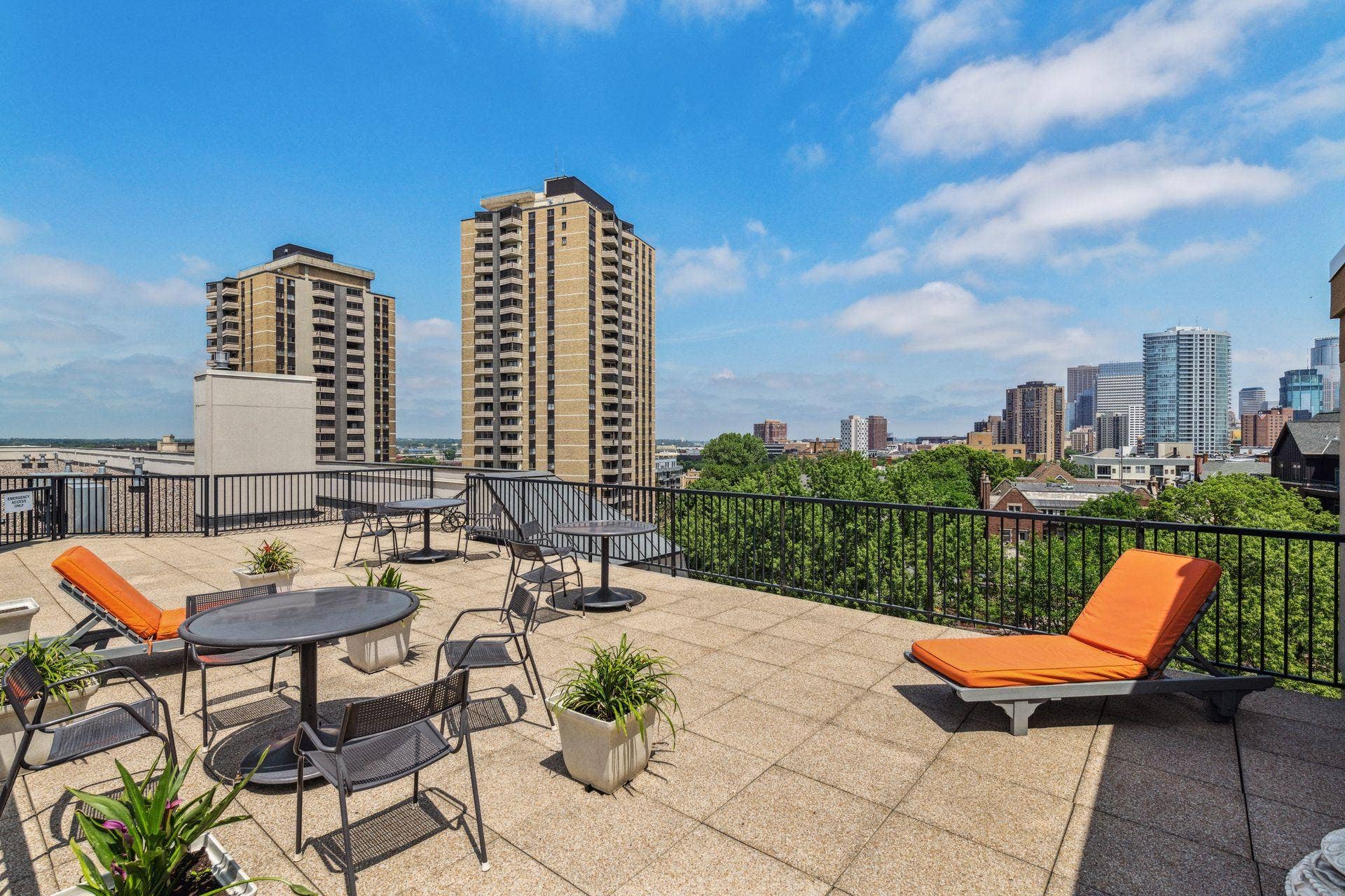 317 Groveland Avenue, #311a, 45, Minneapolis, MN 55403 Building amenities
