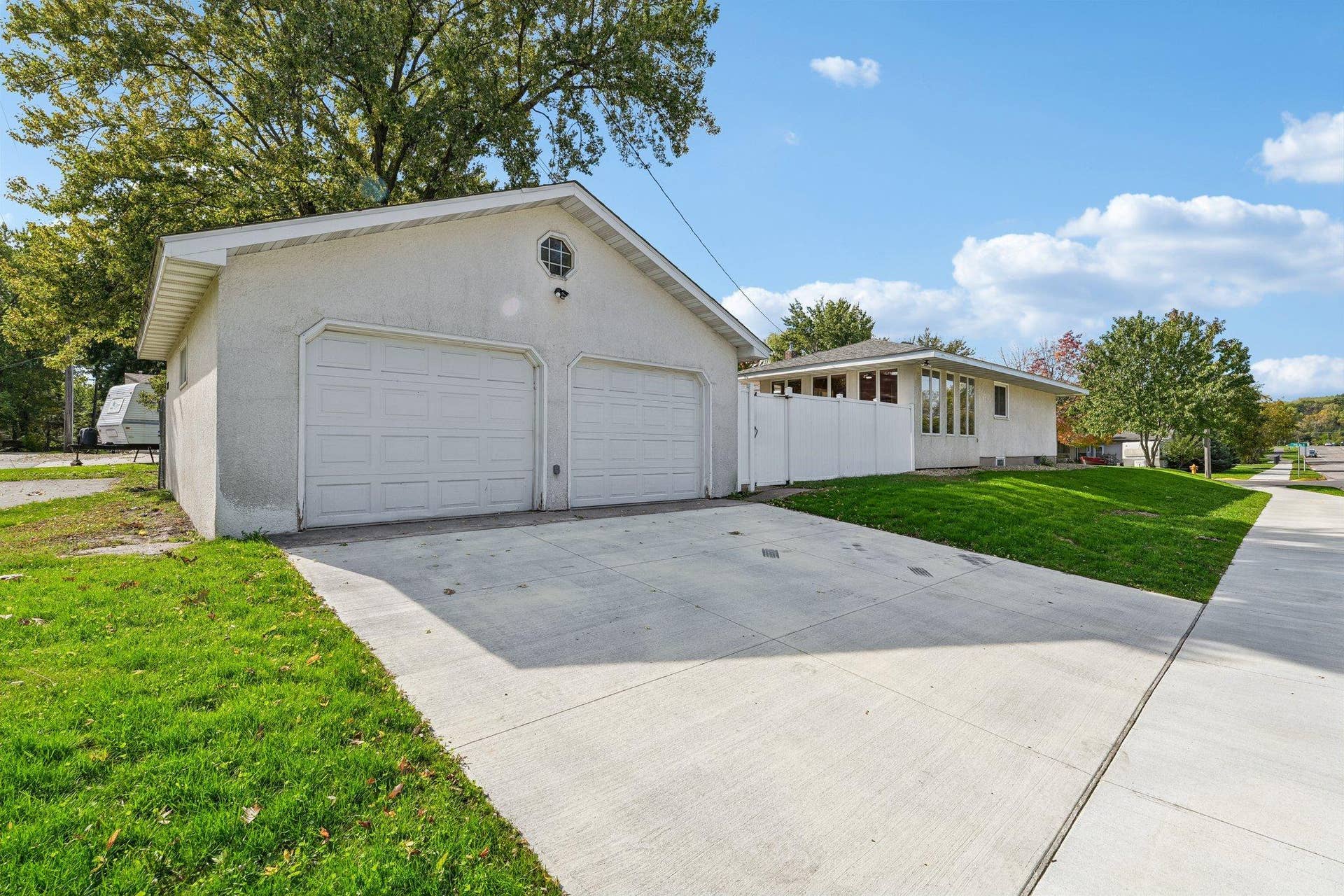 585 9th Street N, Bayport, MN 55003 585 9th Street N, Bayport, MN 55003