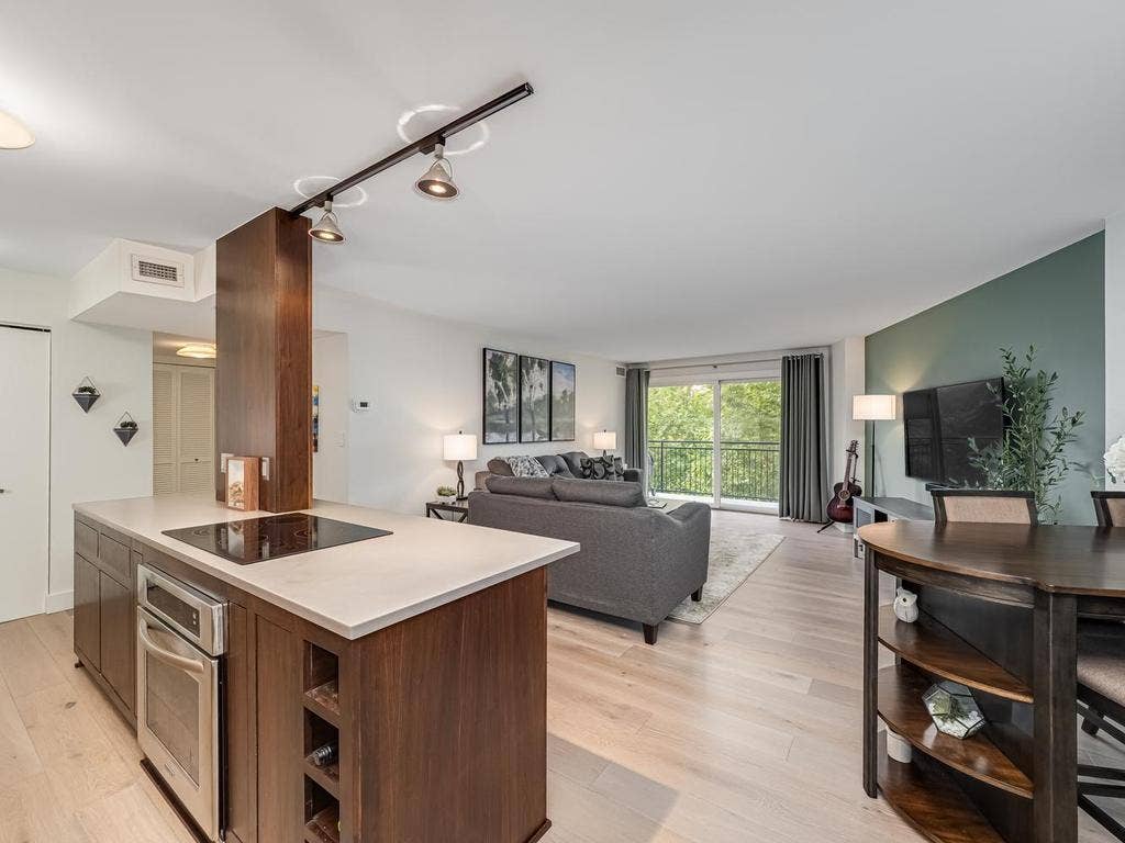 1200 Nicollet Mall, #507, 45, Minneapolis, MN 55403 1200 Nicollet Mall, #507, 45, Minneapolis, MN 55403