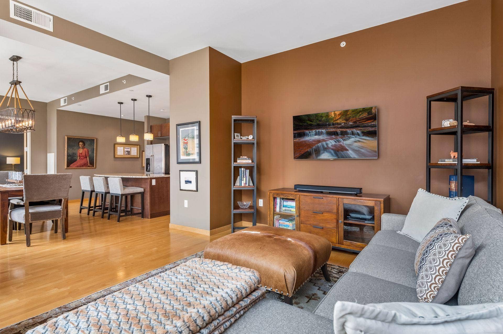 201 S 11th Street, #430, 19, Minneapolis, MN 55403 201 S 11th Street, #430, 19, Minneapolis, MN 55403