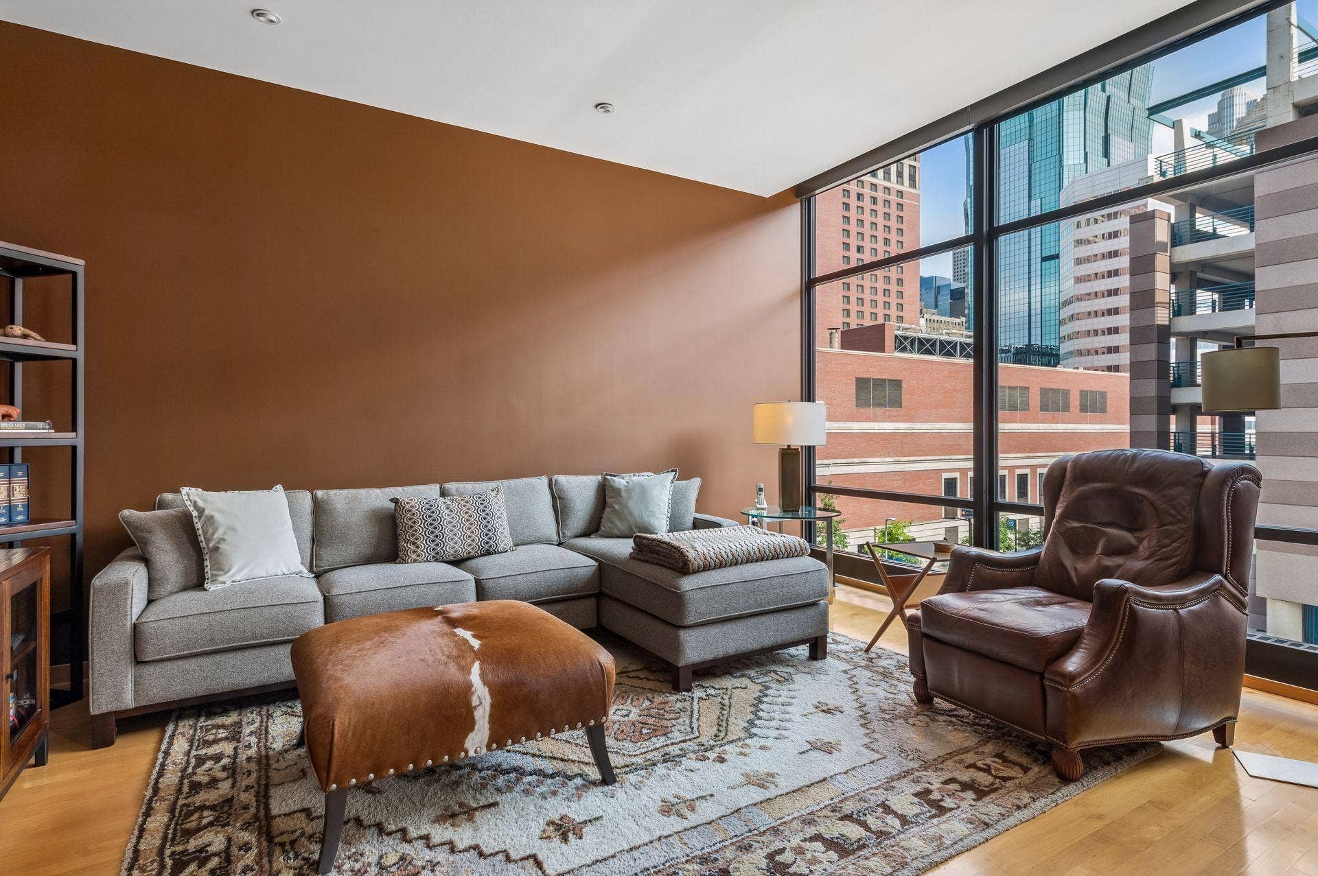 201 S 11th Street, #430, 19, Minneapolis, MN 55403 201 S 11th Street, #430, 19, Minneapolis, MN 55403