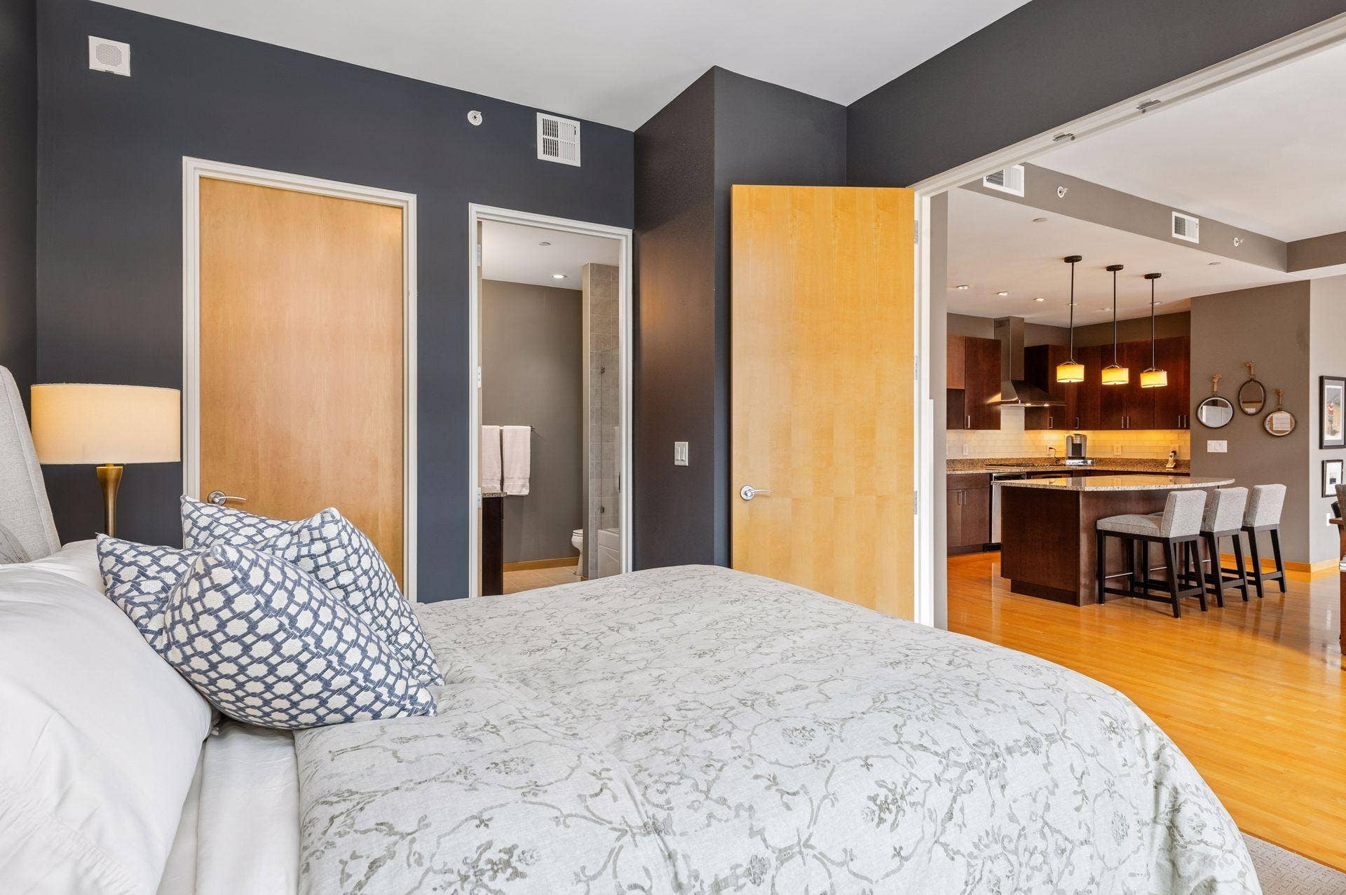 201 S 11th Street, #430, 19, Minneapolis, MN 55403 201 S 11th Street, #430, 19, Minneapolis, MN 55403