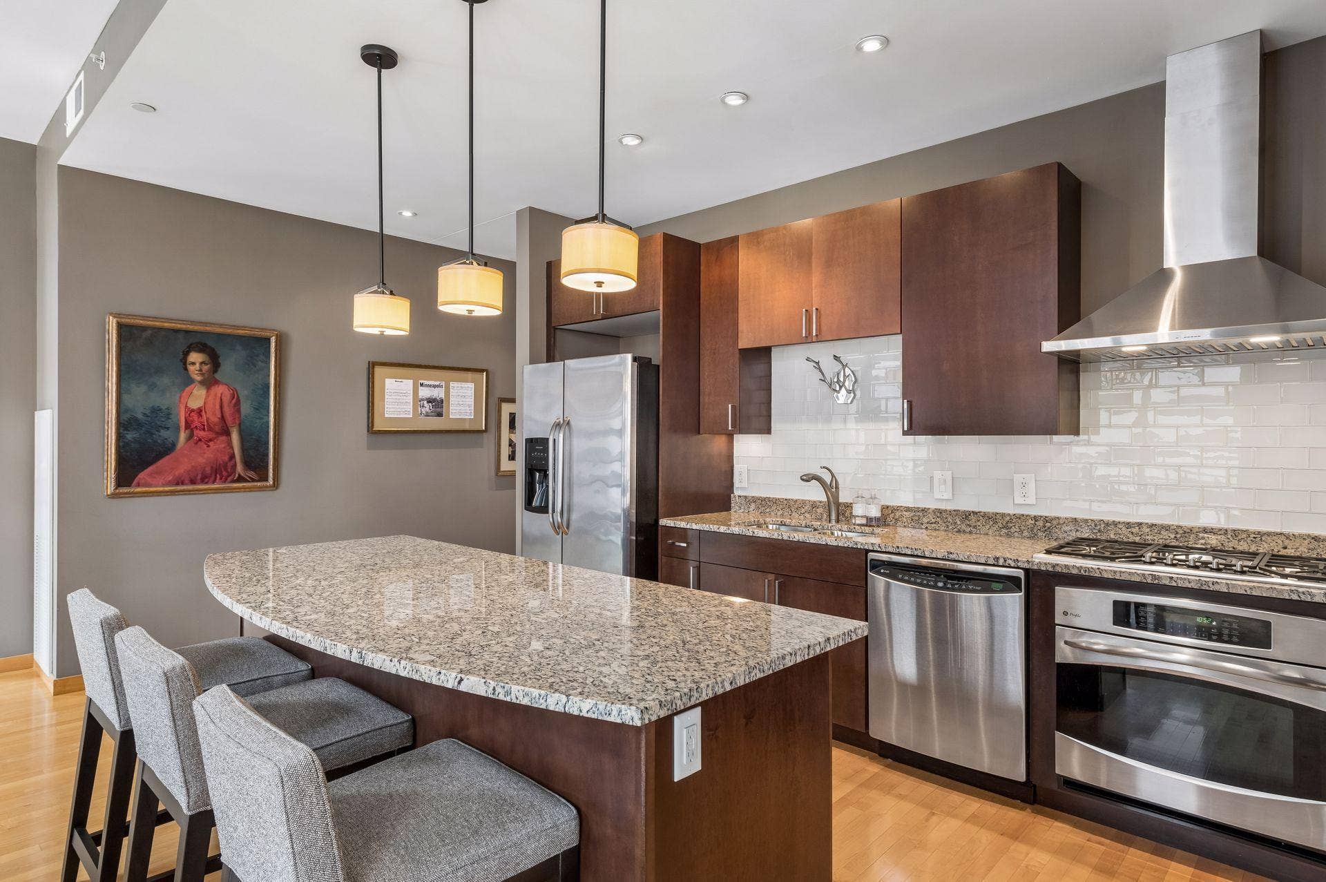201 S 11th Street, #430, 19, Minneapolis, MN 55403 201 S 11th Street, #430, 19, Minneapolis, MN 55403