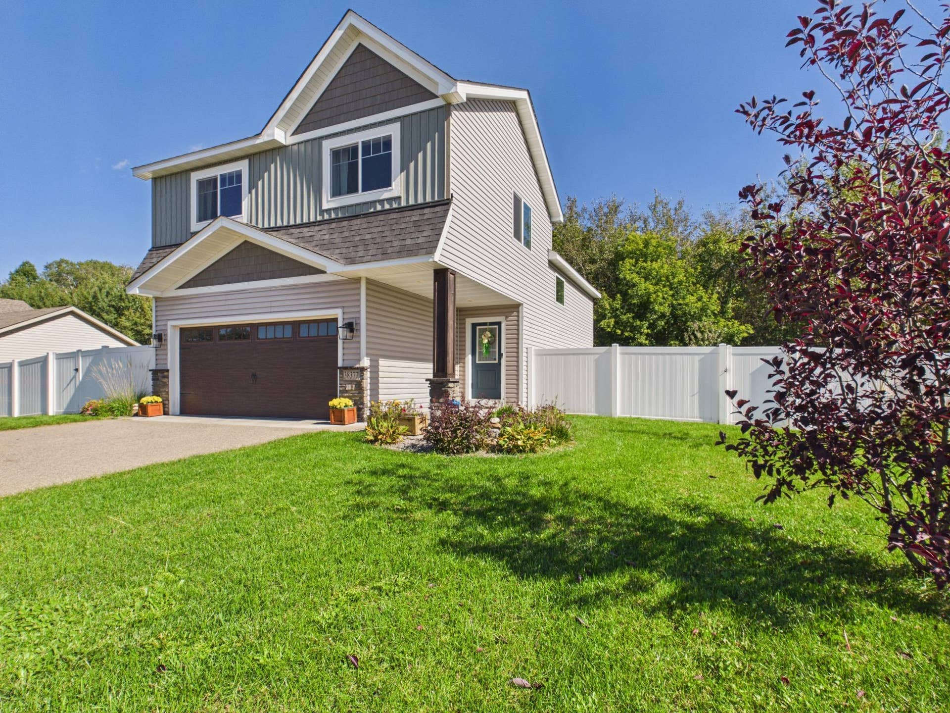 38377 Hunters Ridge Trail, North Branch, MN 55056 38377 Hunters Ridge Trail, North Branch, MN 55056