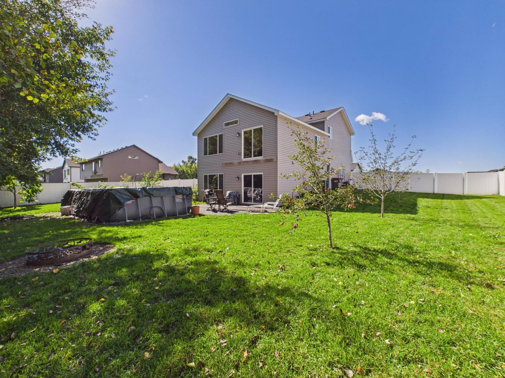 38377 Hunters Ridge Trail, North Branch, MN 55056 Great yard with 24x12 Intex pool