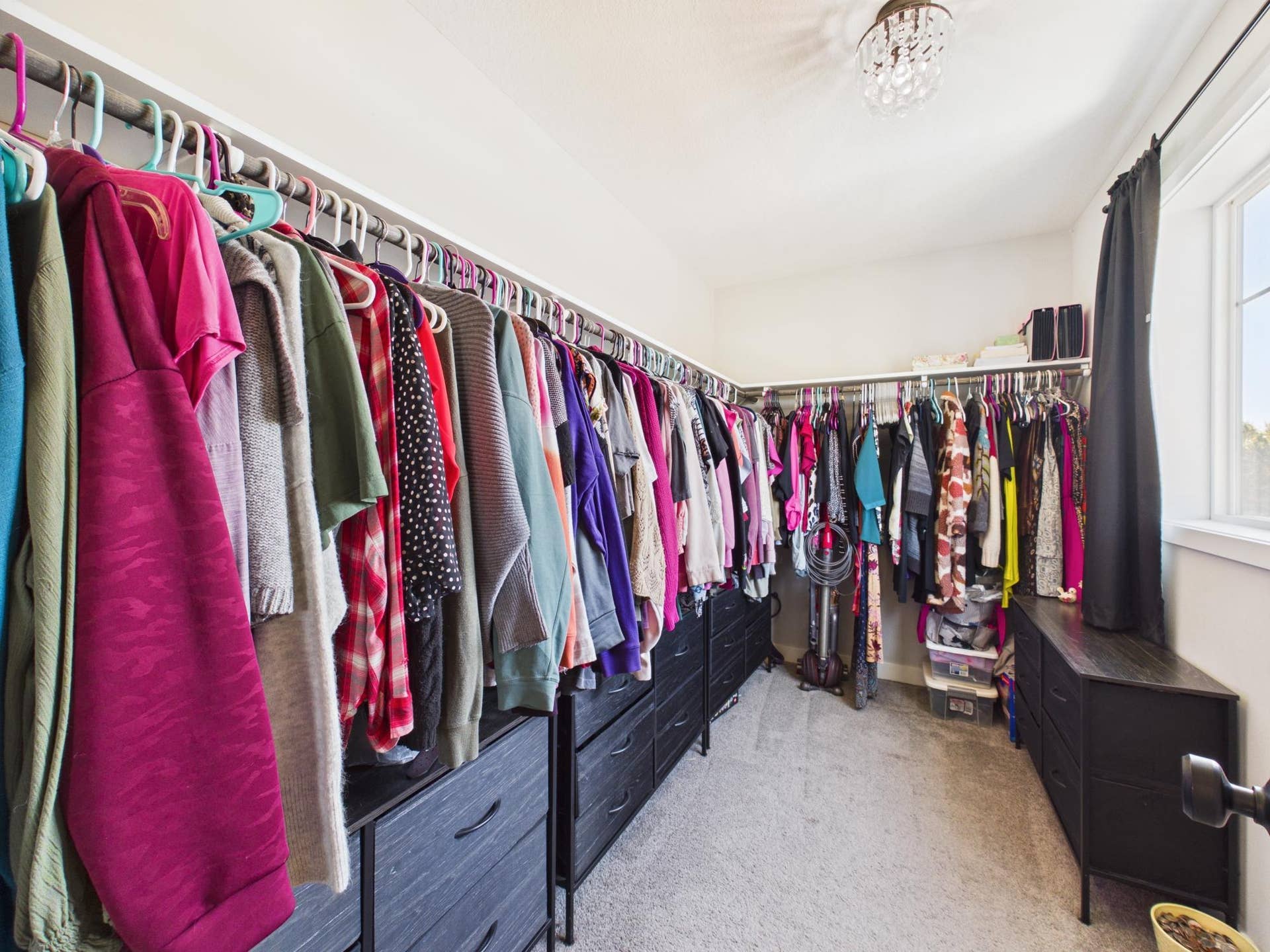 38377 Hunters Ridge Trail, North Branch, MN 55056 Primary bedroom's 11x6 walk-in closet