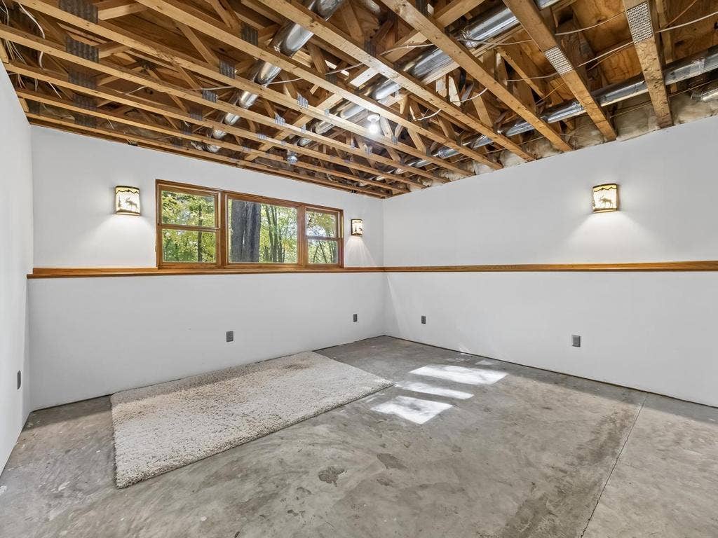 7080 Highway 12, #U, Independence, MN 55359 024-006-Family Room-1024x768.jpg