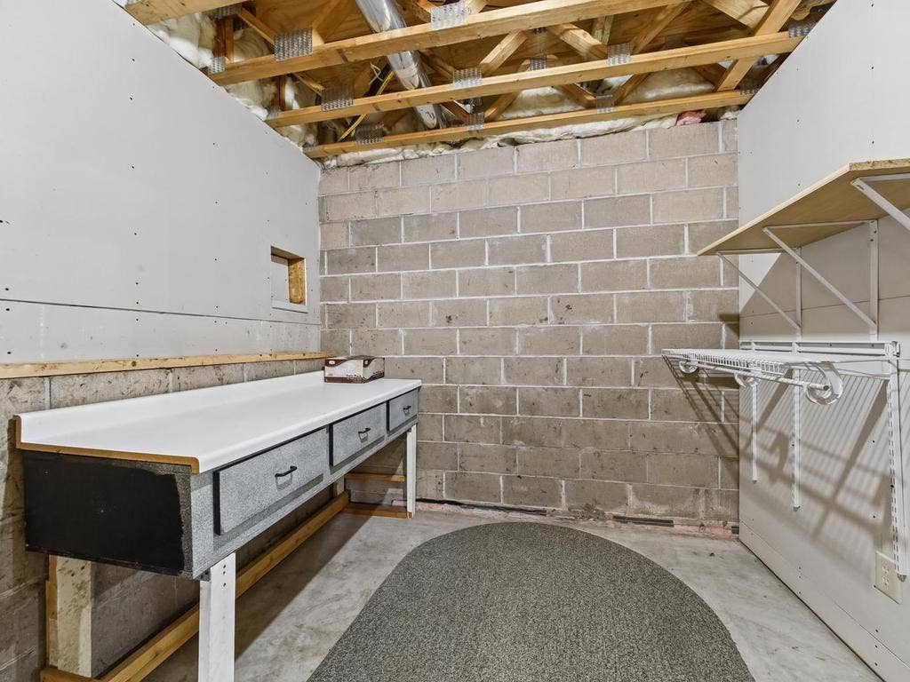 7080 Highway 12, #U, Independence, MN 55359 027-020-Basement-1024x768.jpg