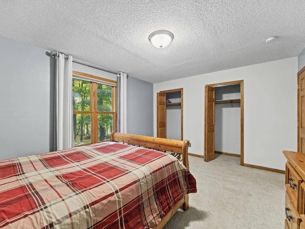 7080 Highway 12, #U, Independence, MN 55359 022-028-Bedroom-1024x768.jpg