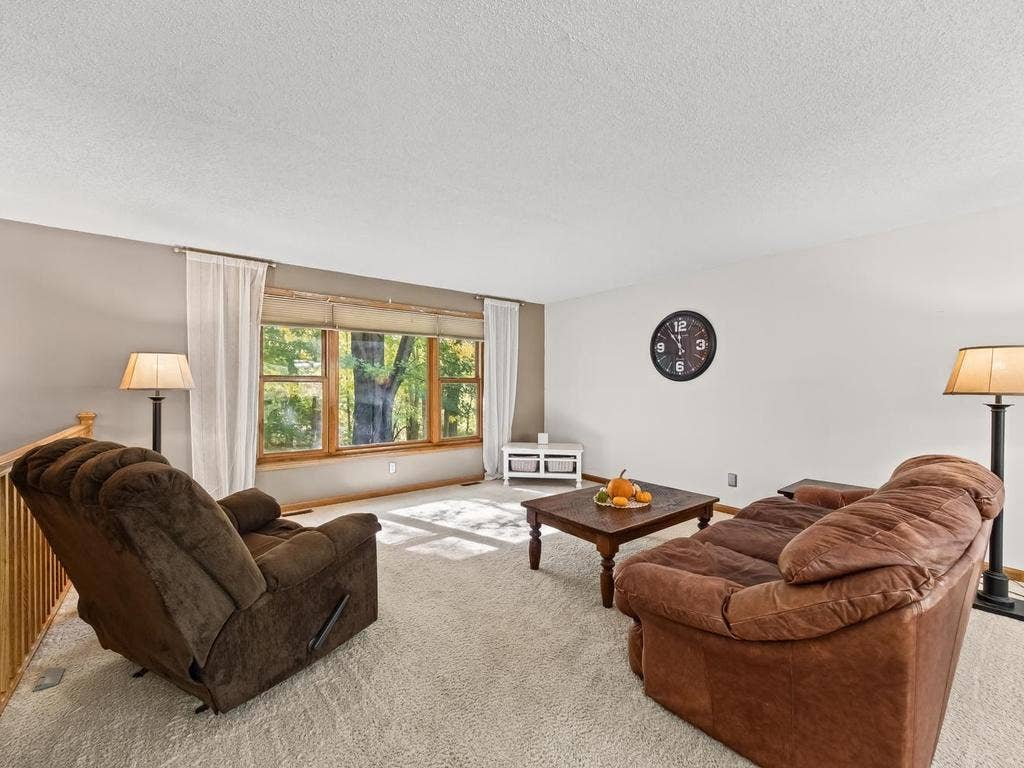7080 Highway 12, #U, Independence, MN 55359 012-012-Living Room-1024x768.jpg