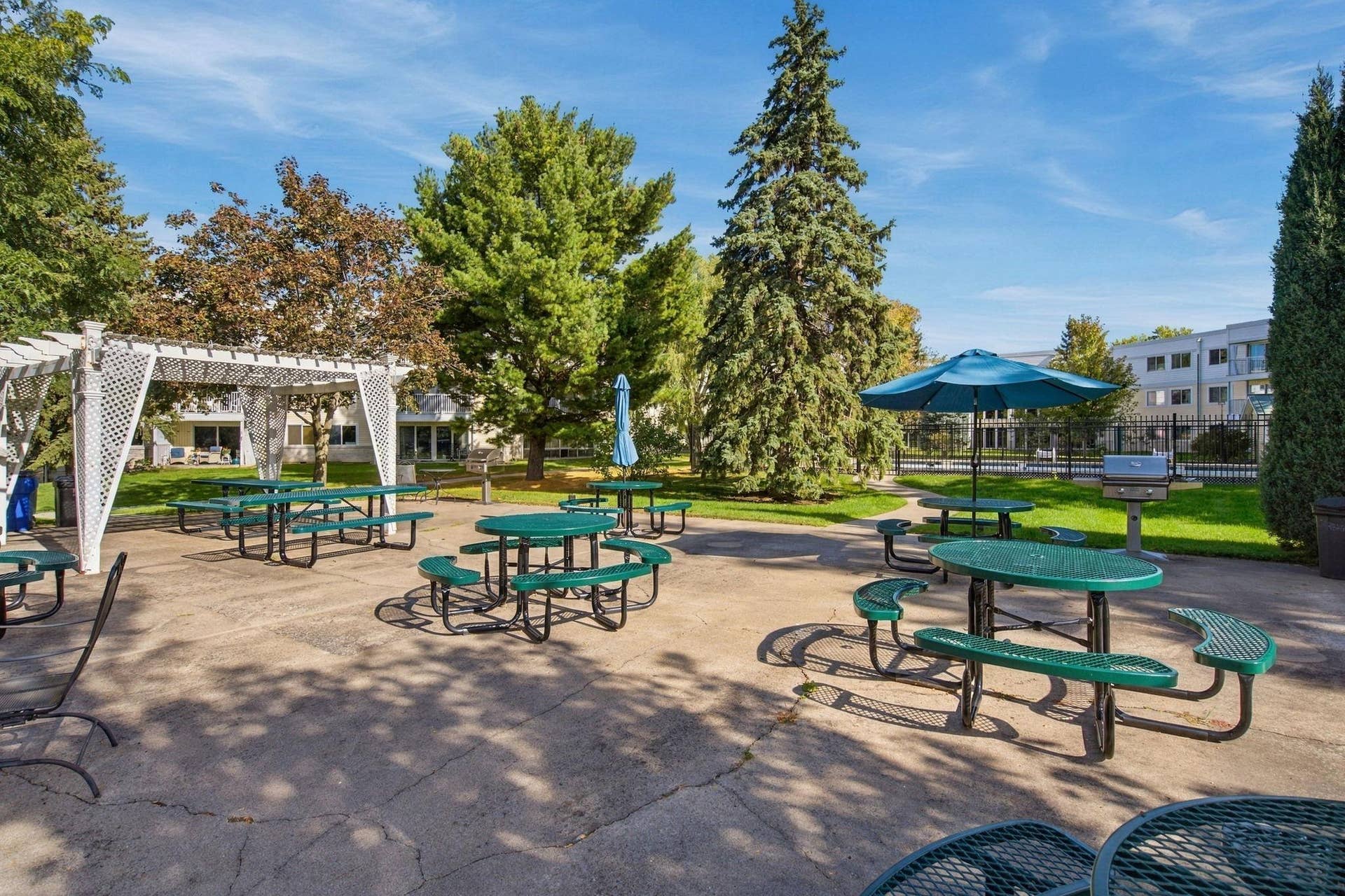 132 Demont Avenue E, #238, Little Canada, MN 55117