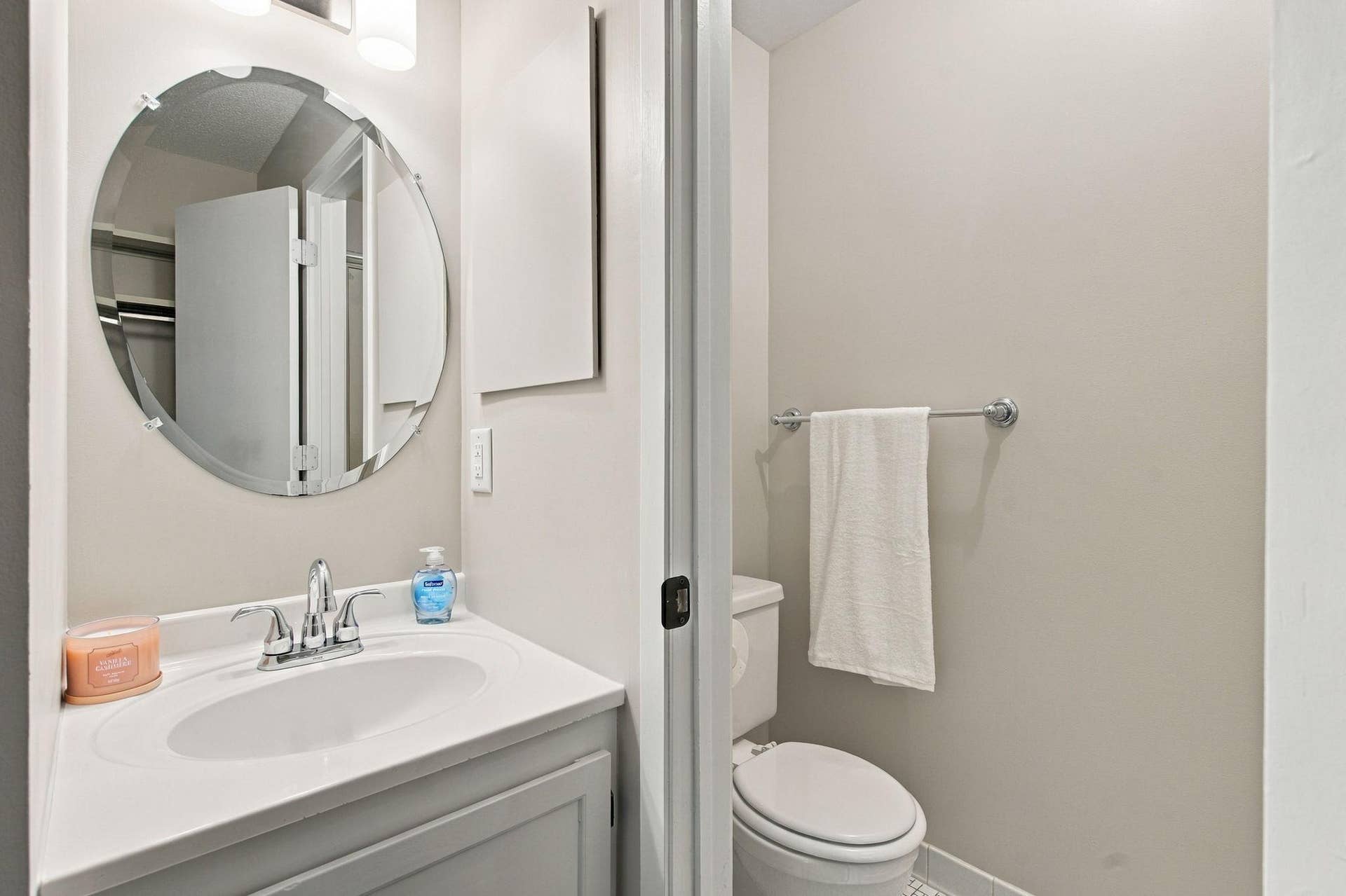 132 Demont Avenue E, #238, Little Canada, MN 55117