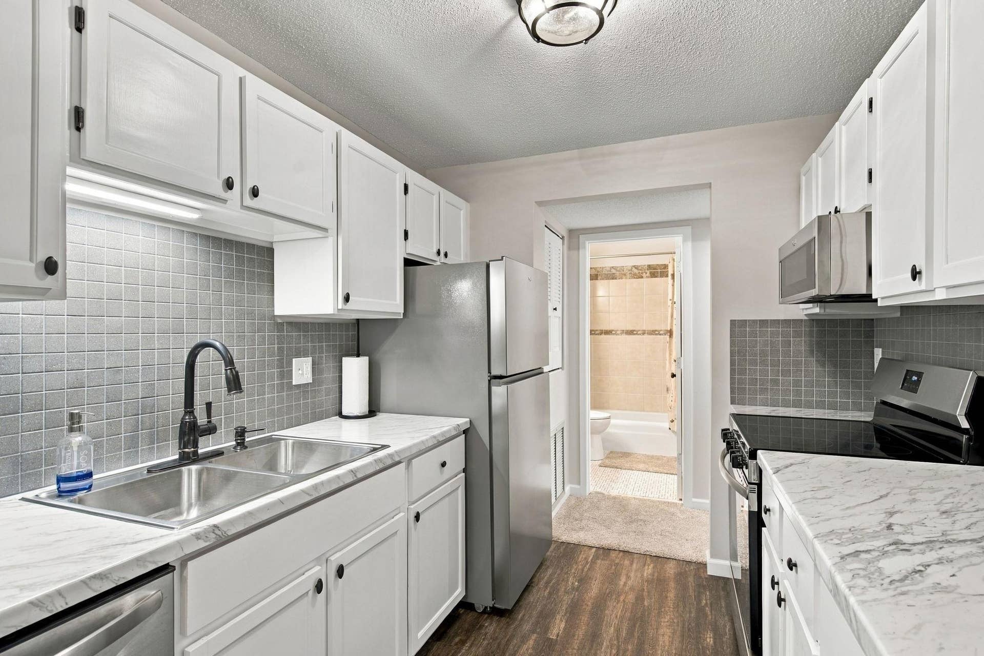 132 Demont Avenue E, #238, Little Canada, MN 55117