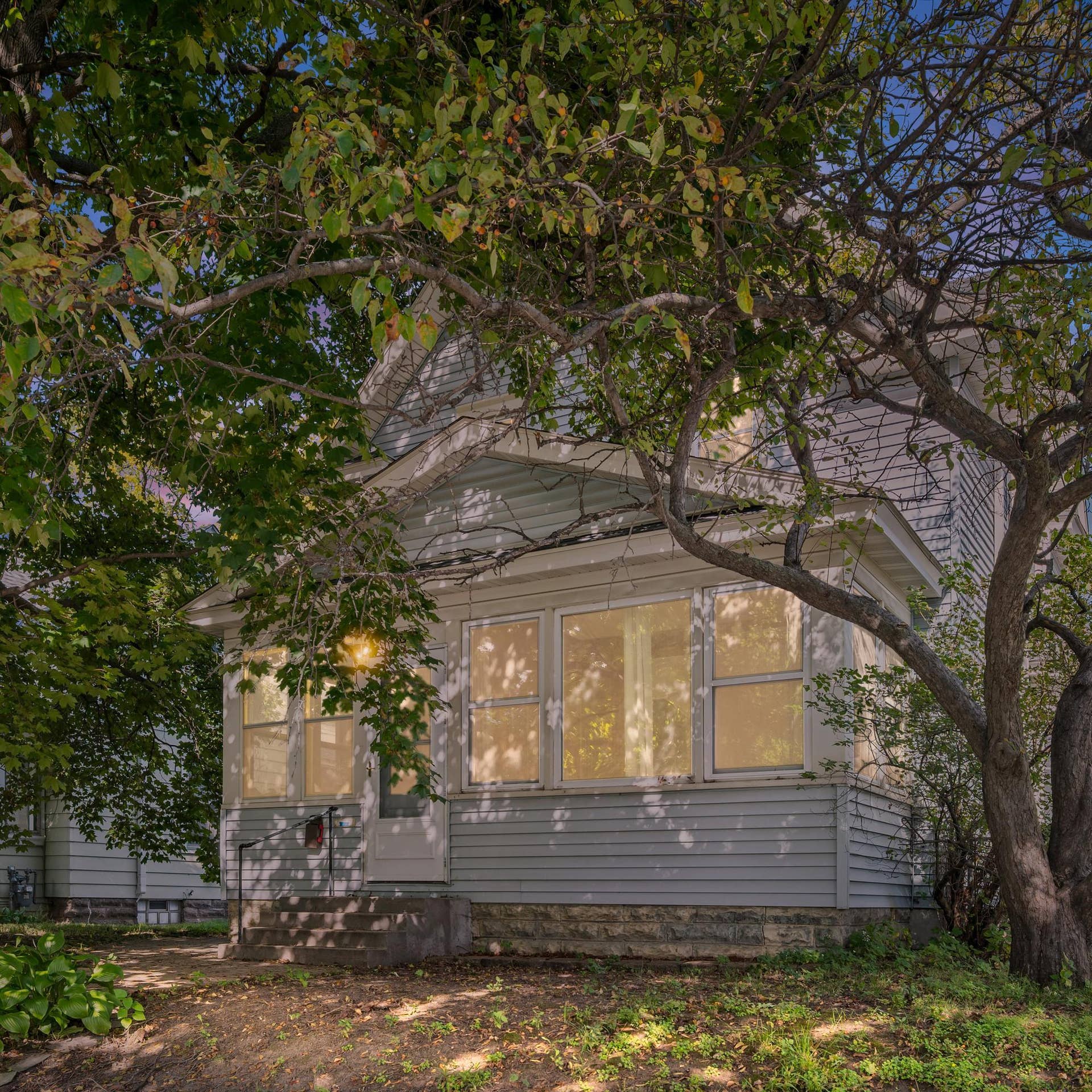 1227 Thomas Avenue, 93, Saint Paul, MN 55104 1227 Thomas Avenue, 93, Saint Paul, MN 55104