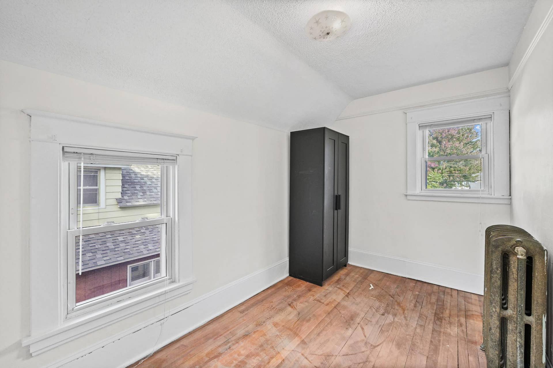 1227 Thomas Avenue, 93, Saint Paul, MN 55104 1227 Thomas Avenue, 93, Saint Paul, MN 55104