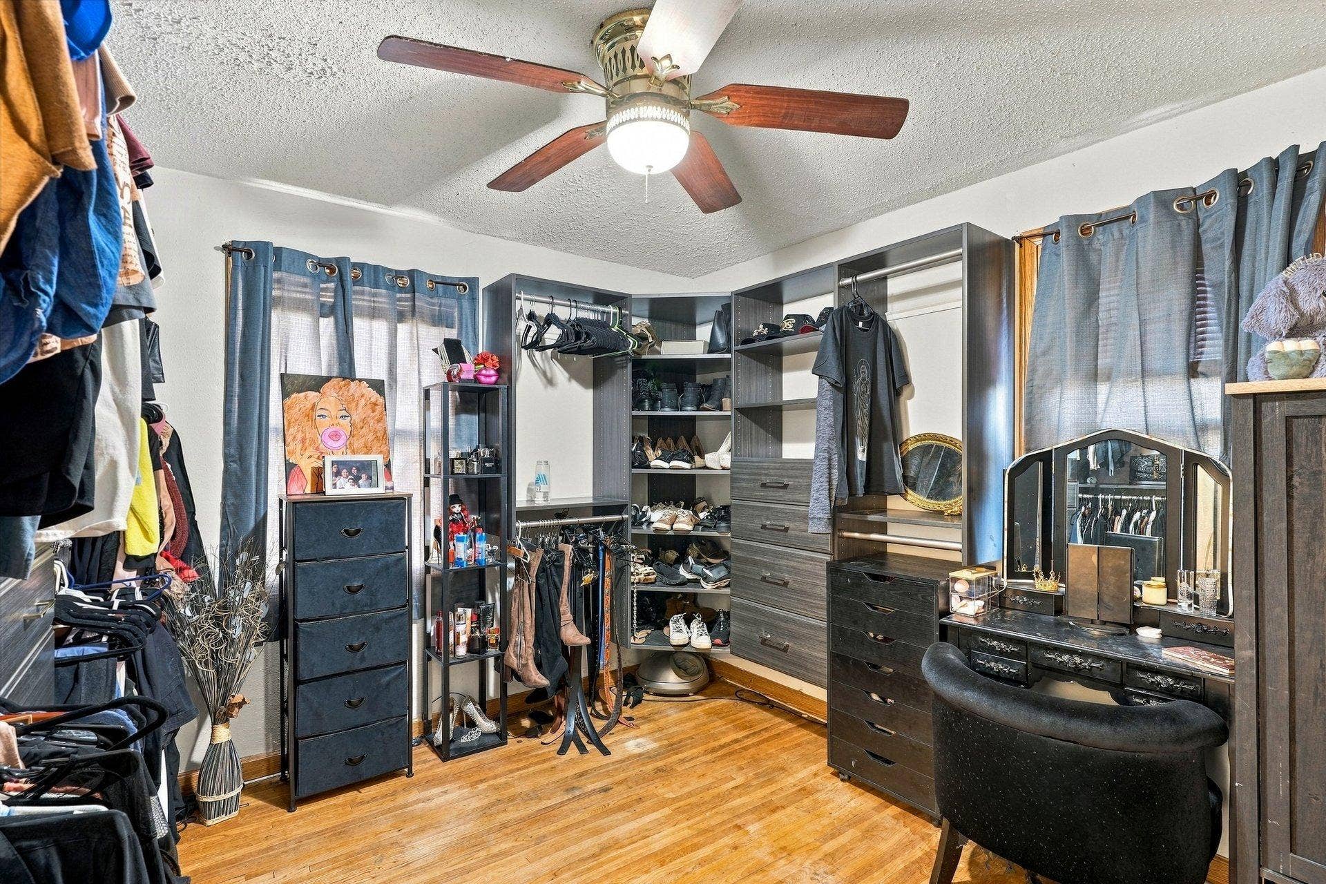 1255 6th Avenue S, South Saint Paul, MN 55075 022_1255_6th_ave_s_24_18.jpg