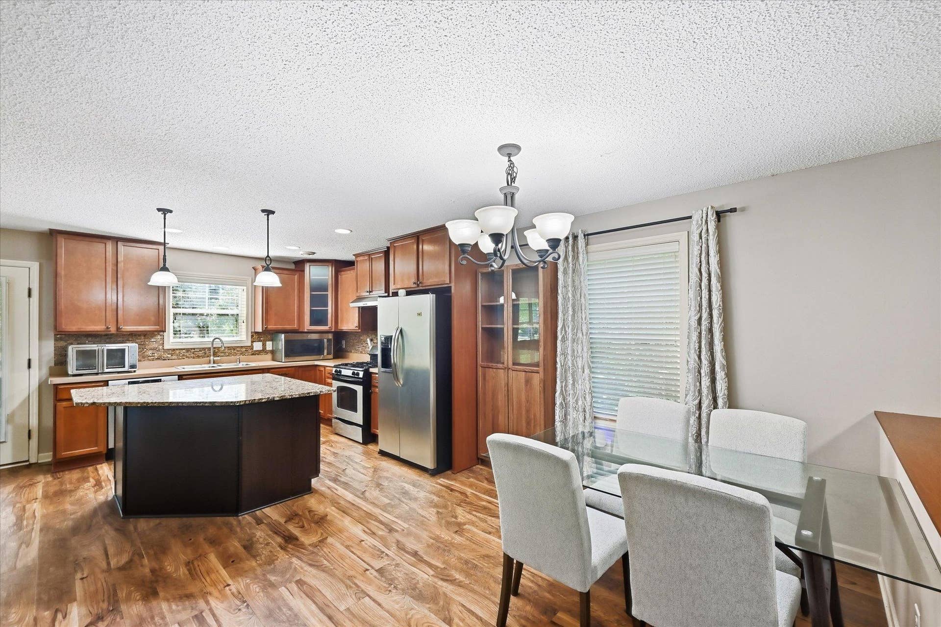 12-2169 Cedar Grove Trail [3433350]- 012.jpg