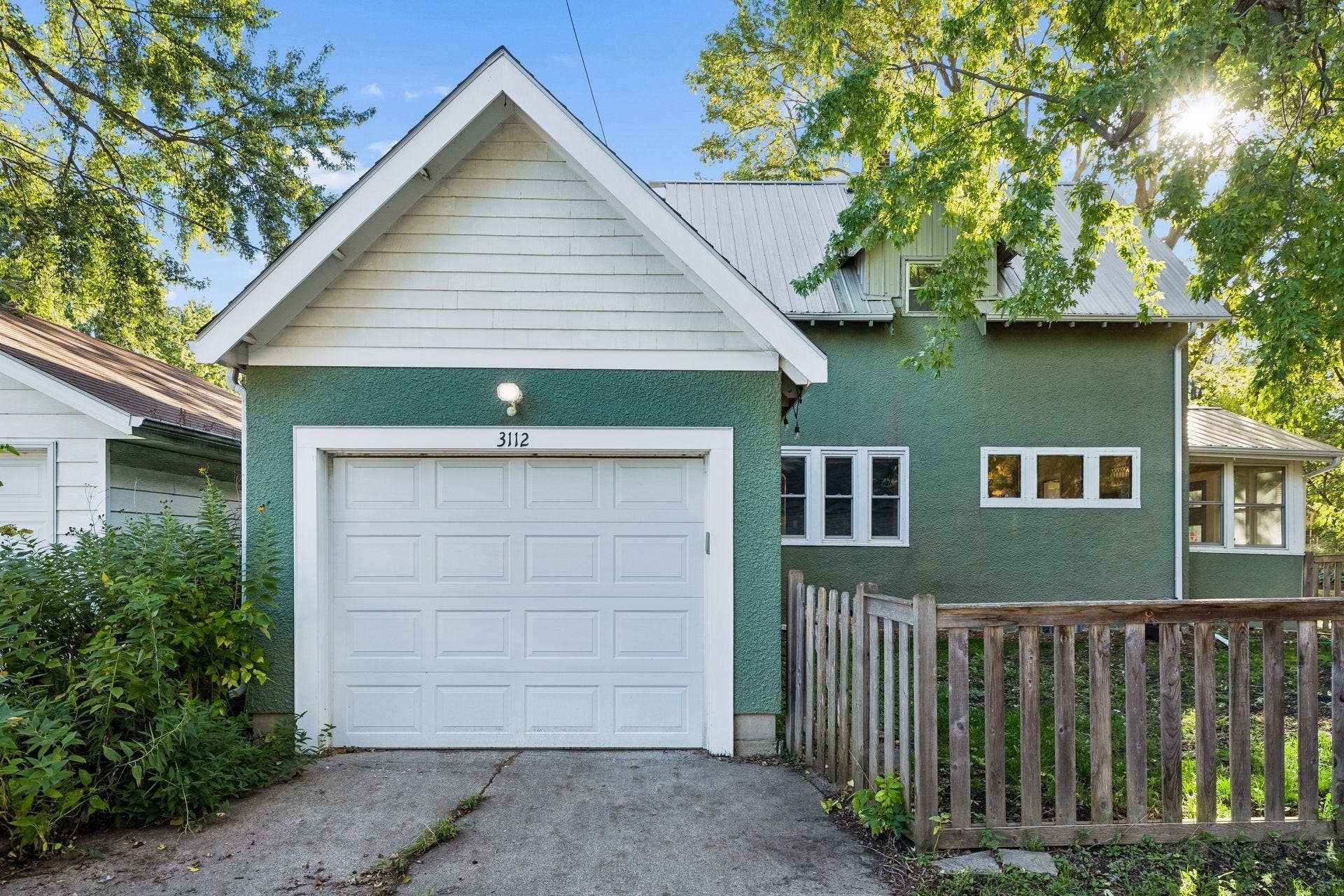 3112 E 33rd Street, 44, Minneapolis, MN 55406 1-car garage off the alley.