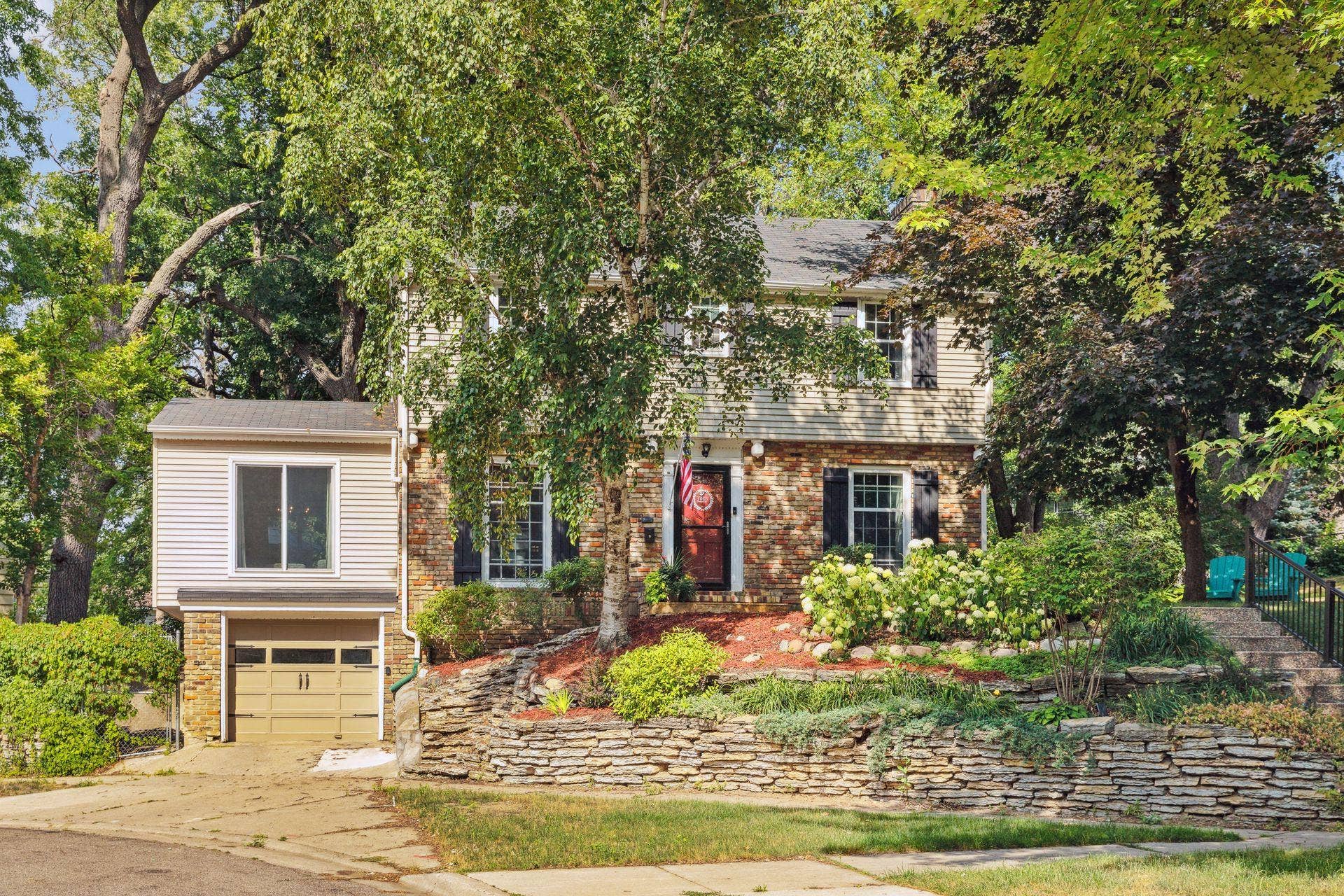 1995 Norfolk offers classic character and thoughful updates in a dynamite location!