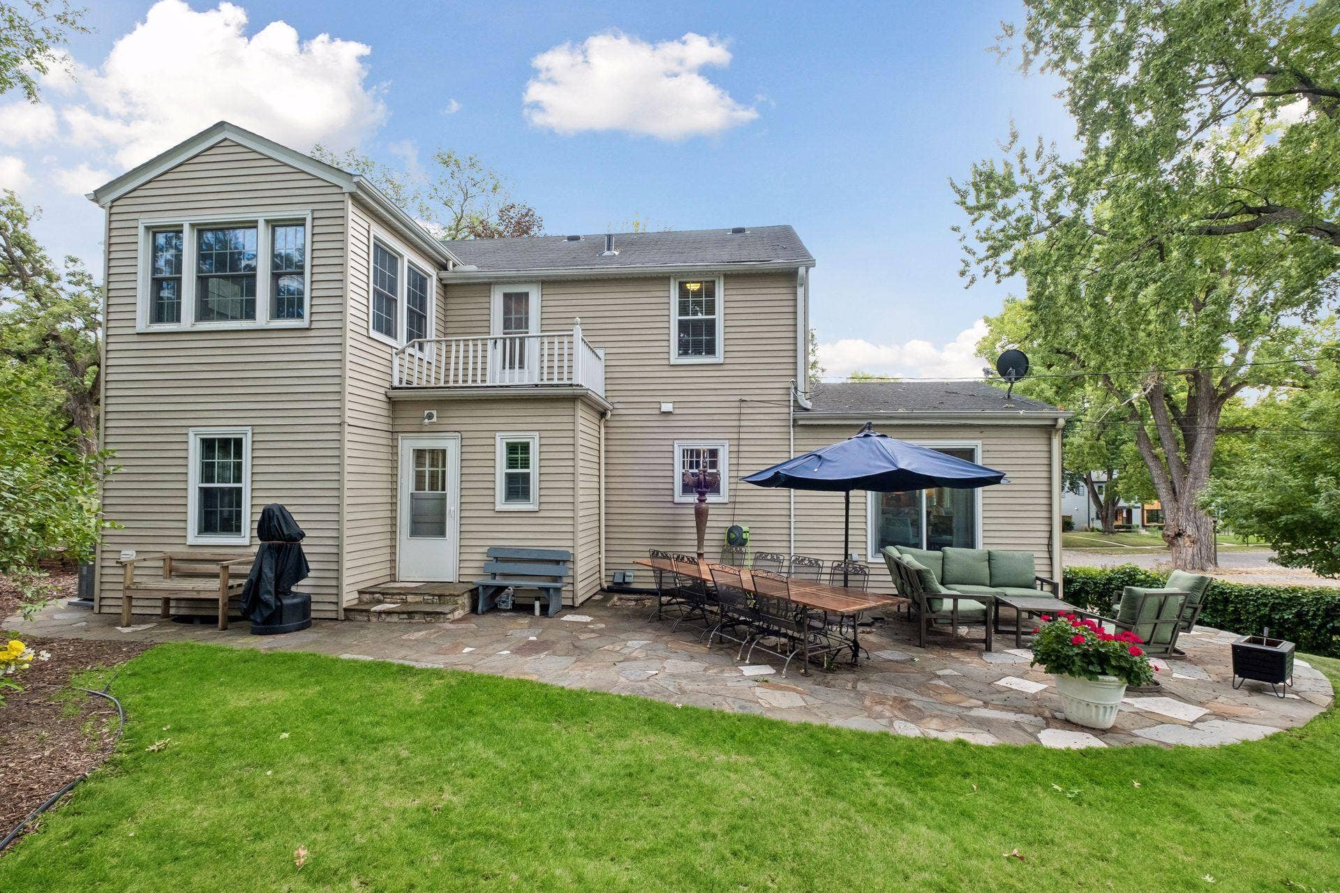 1995 Norfolk Avenue, 94, Saint Paul, MN 55116
