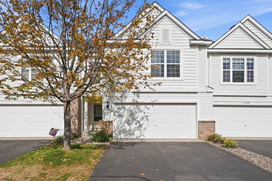 Property photo for 5132 Farnham Drive N, Hugo, MN