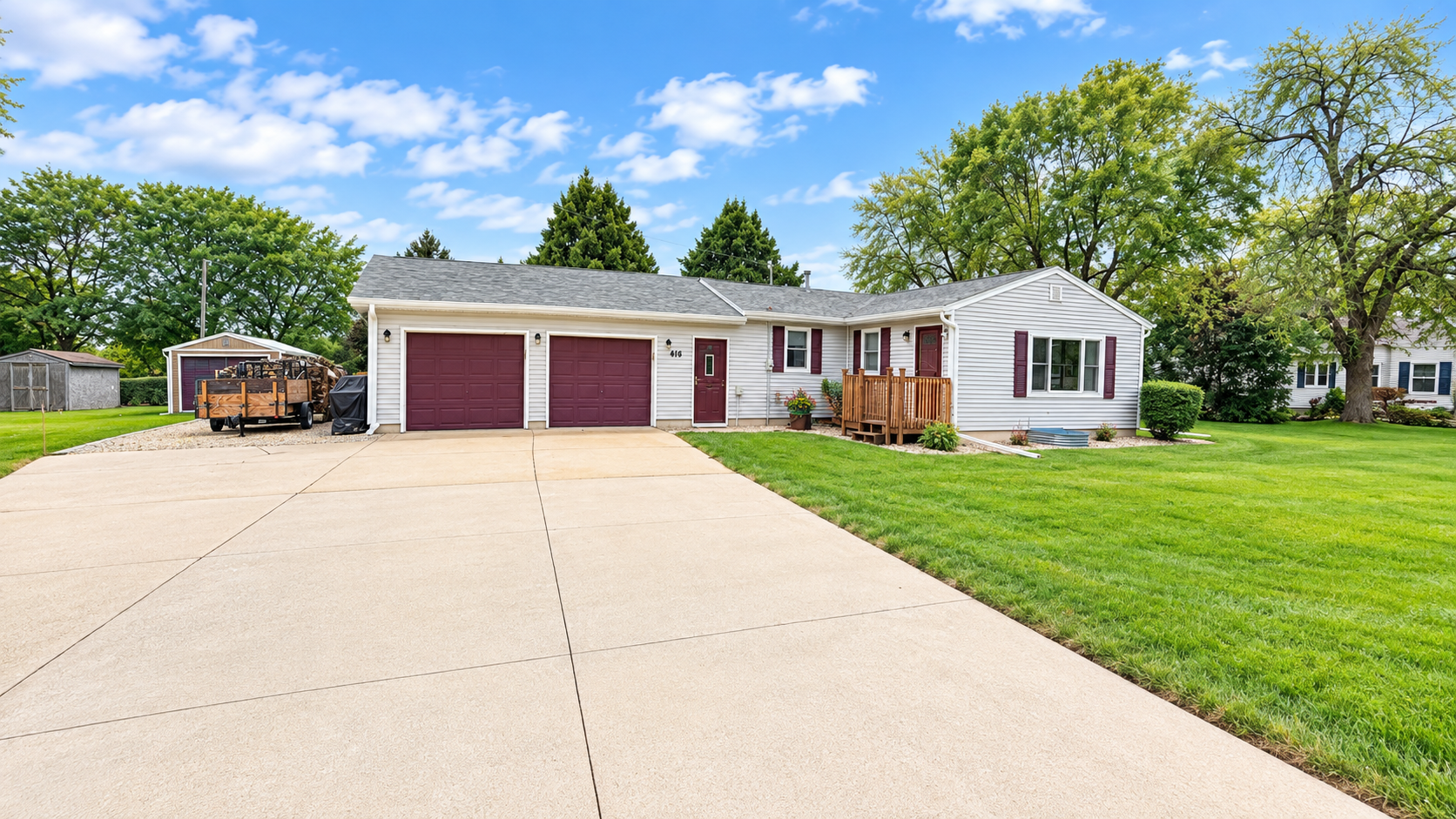 480 Hazeltine Place NE, Owatonna, MN 55060 480 Front ext.png