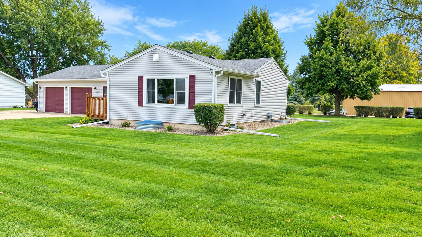 480 Hazeltine Place NE, Owatonna, MN 55060 480 Front rt side.png