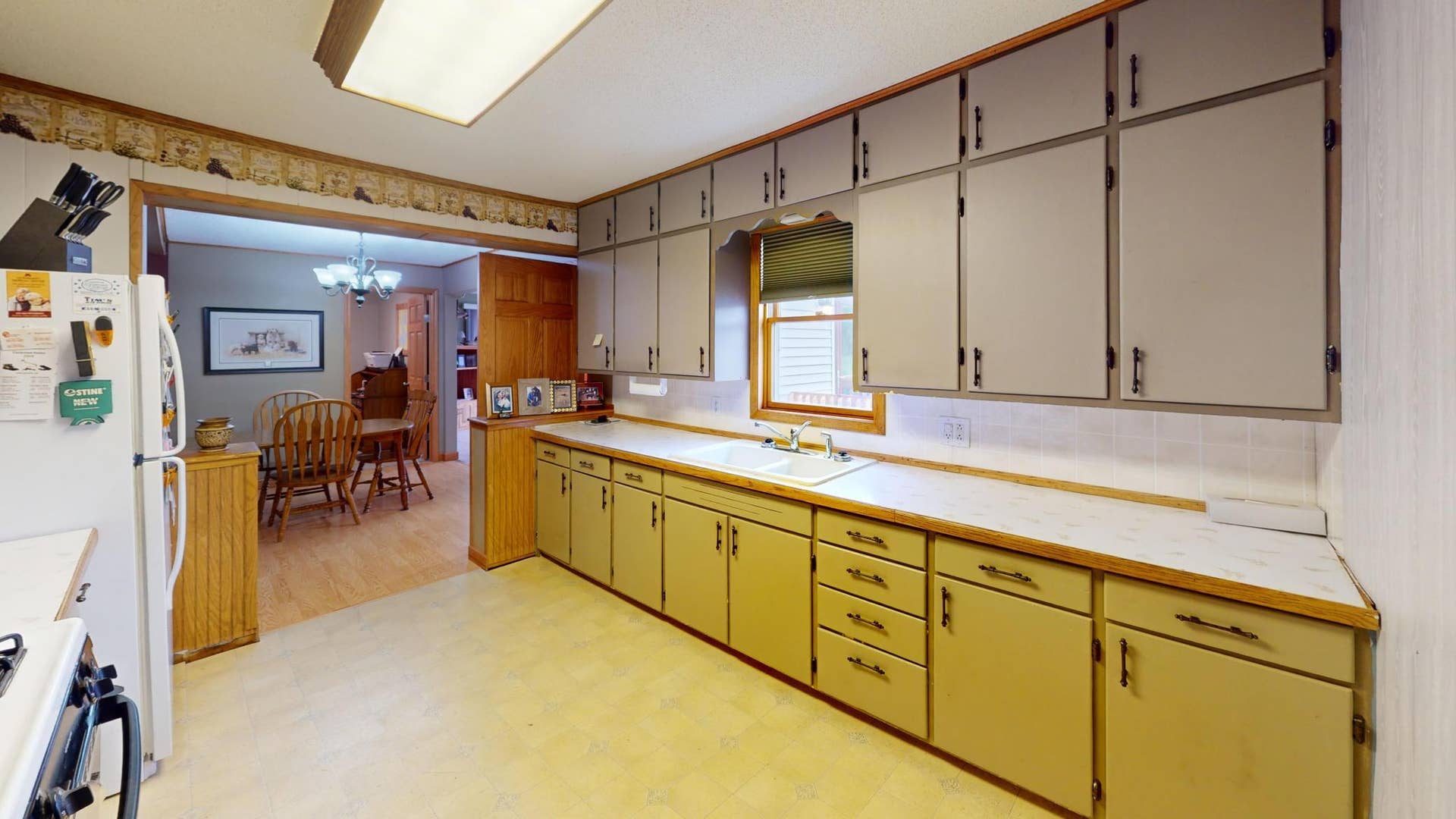 480 Hazeltine Place NE, Owatonna, MN 55060 480-Hazeltine-Pl-NE-Kitchen.jpg