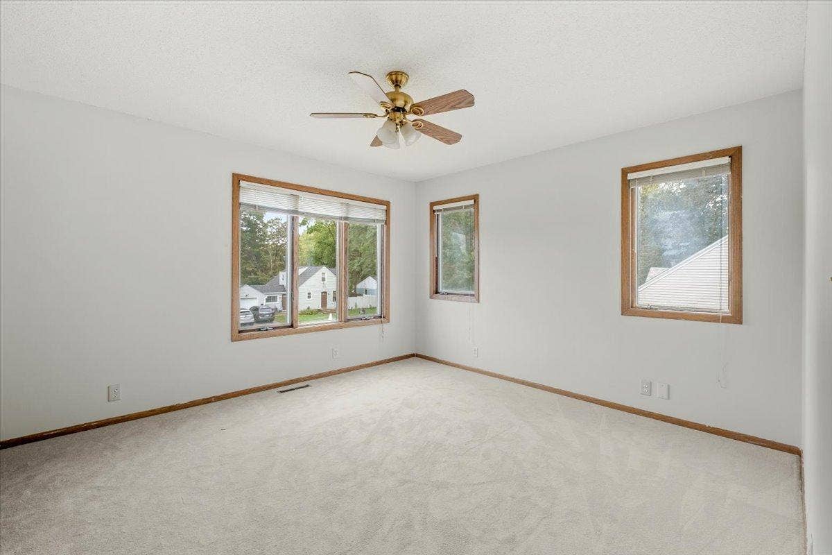 6618 Humboldt Avenue S, Richfield, MN 55423 27-6618 Humboldt Ave-0027.jpg