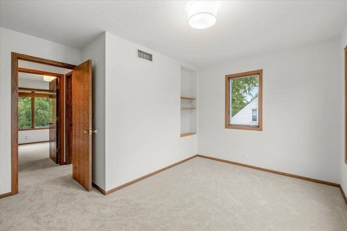6618 Humboldt Avenue S, Richfield, MN 55423 33-6618 Humboldt Ave-0032.jpg