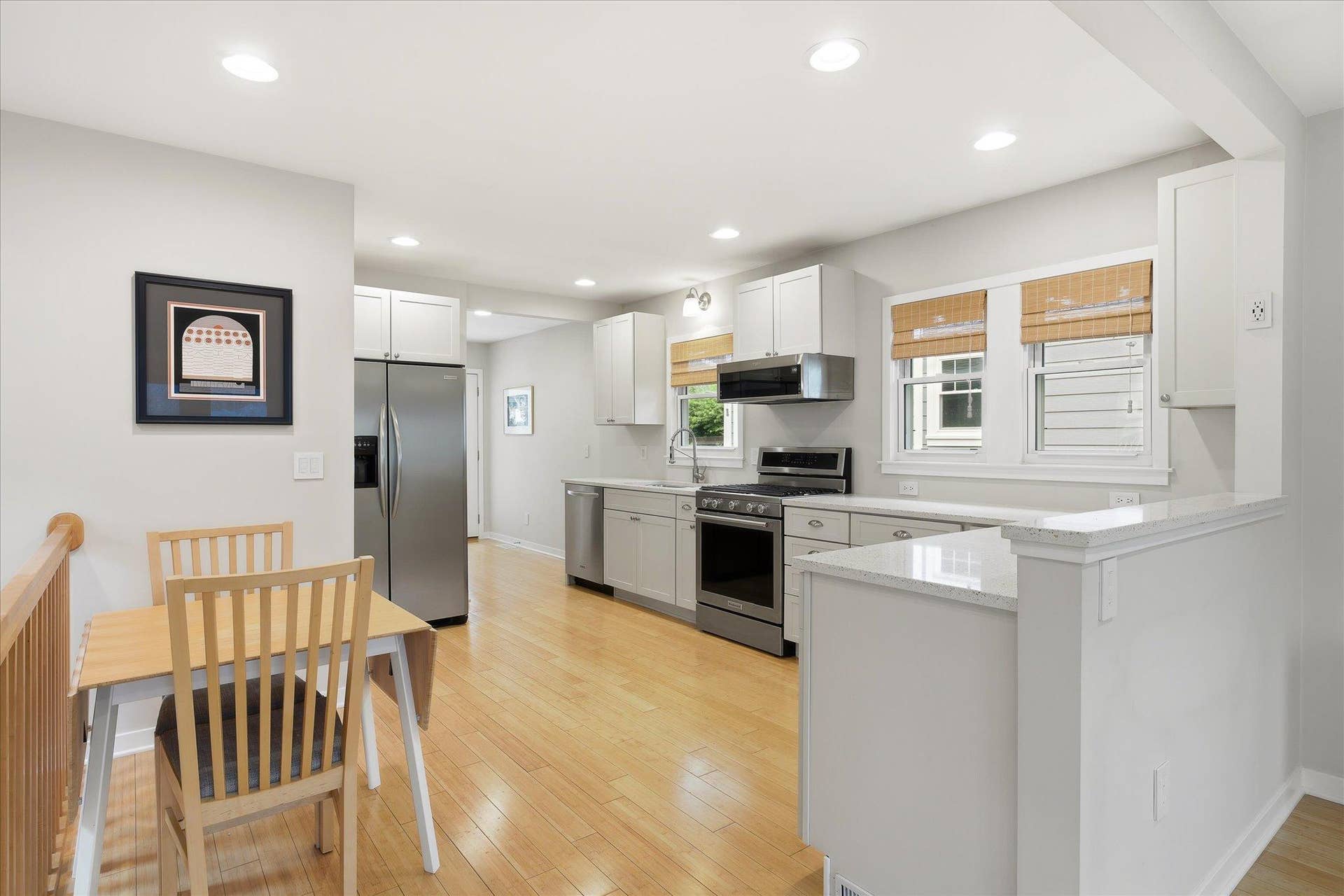 1264 Hoyt Avenue W, 89, Saint Paul, MN 55108 Beautifully updated kitchen!
