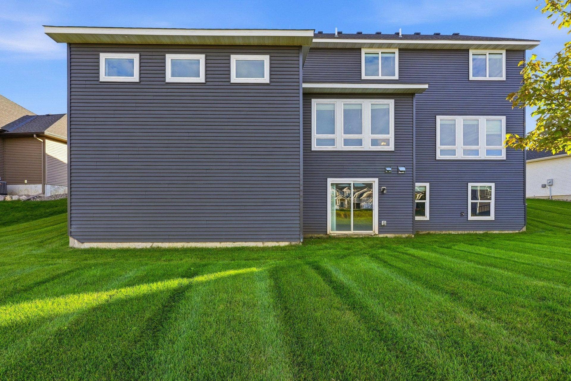 8212 198th Street W, Lakeville, MN 55044 Rear view