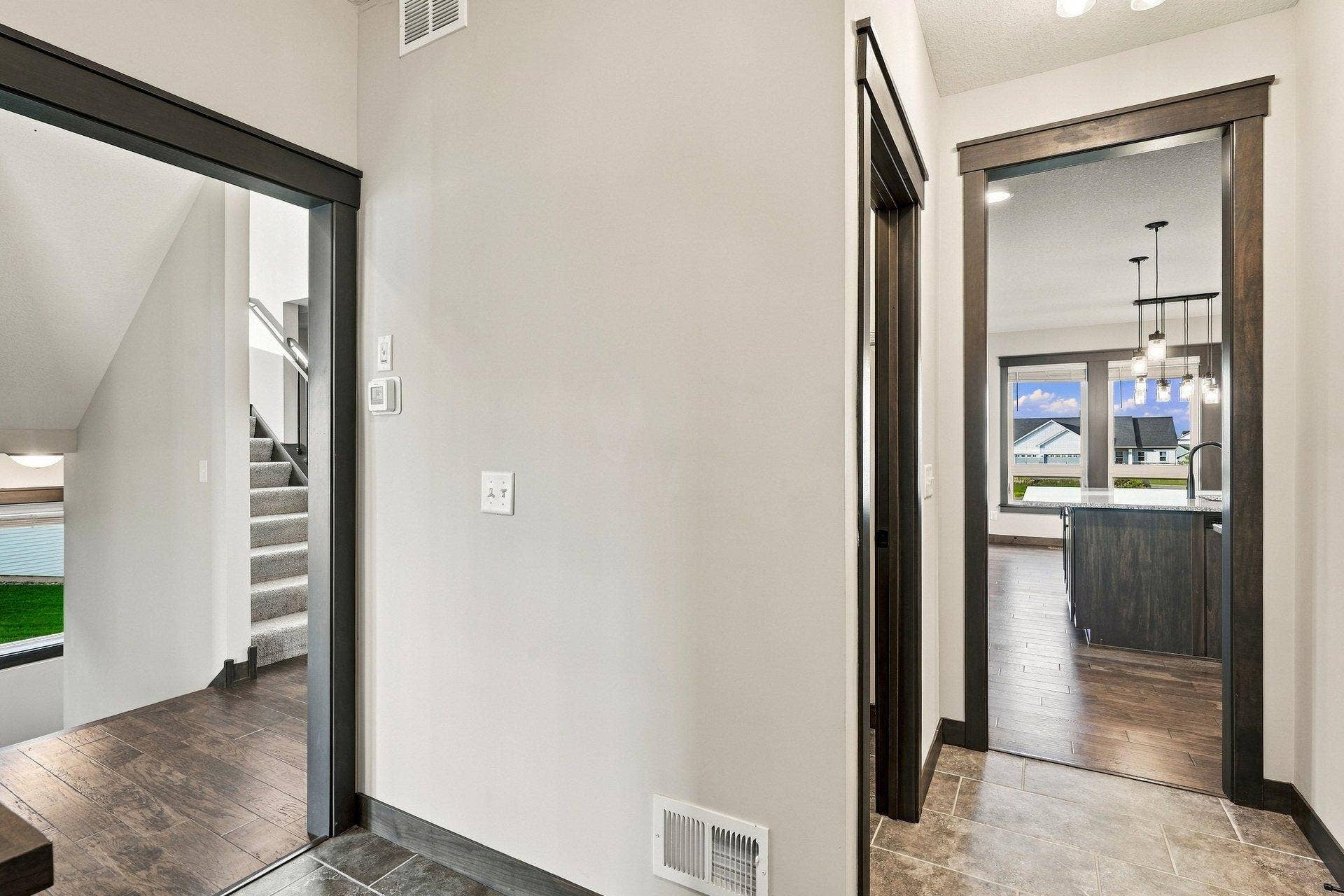8212 198th Street W, Lakeville, MN 55044 Mudroom off garage