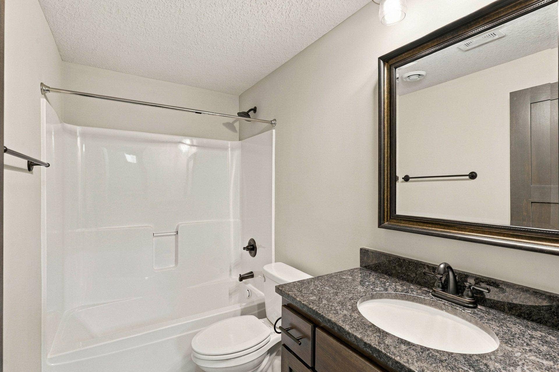 8212 198th Street W, Lakeville, MN 55044 Lower level bath 4