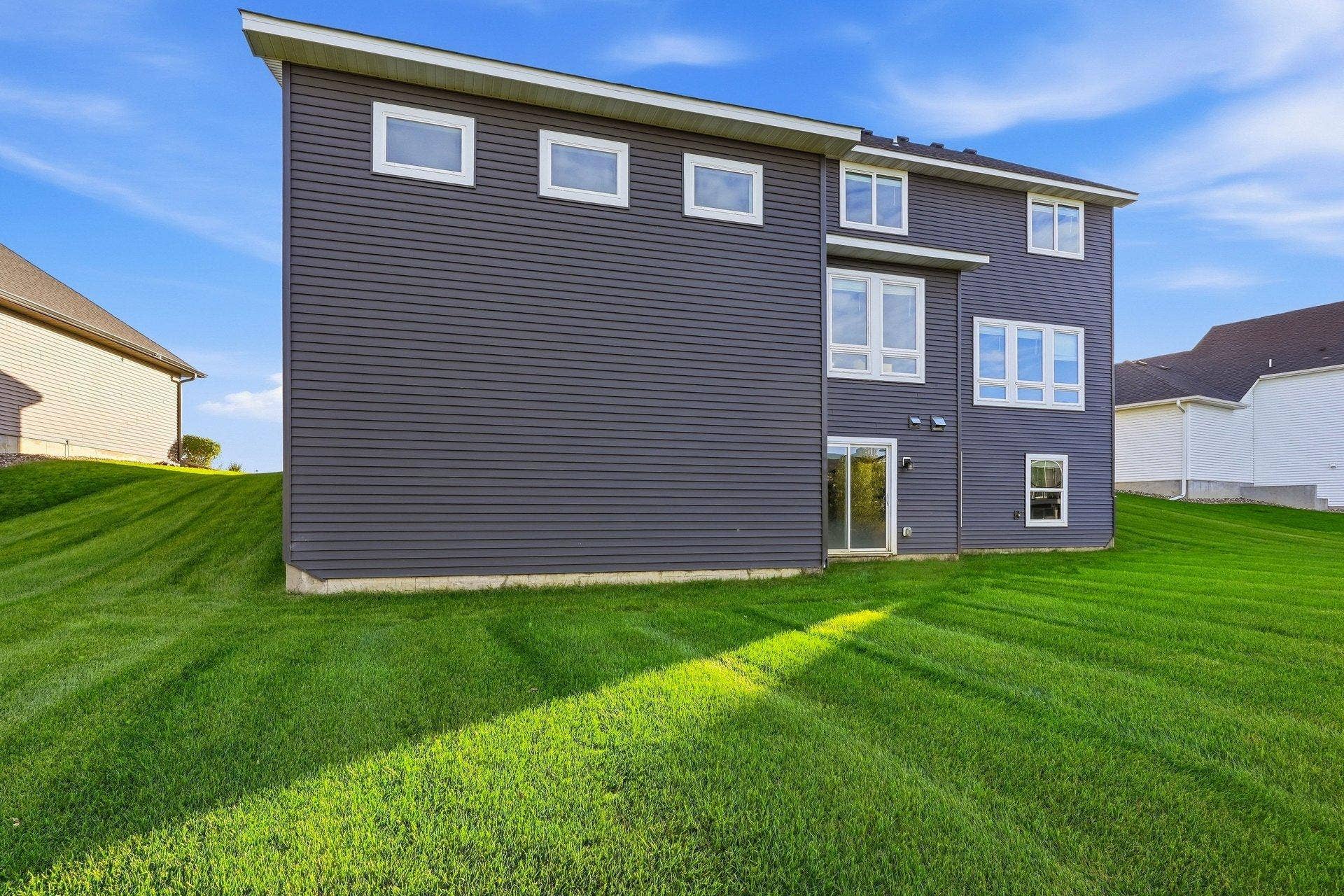 8212 198th Street W, Lakeville, MN 55044 8212 198th Street W, Lakeville, MN 55044