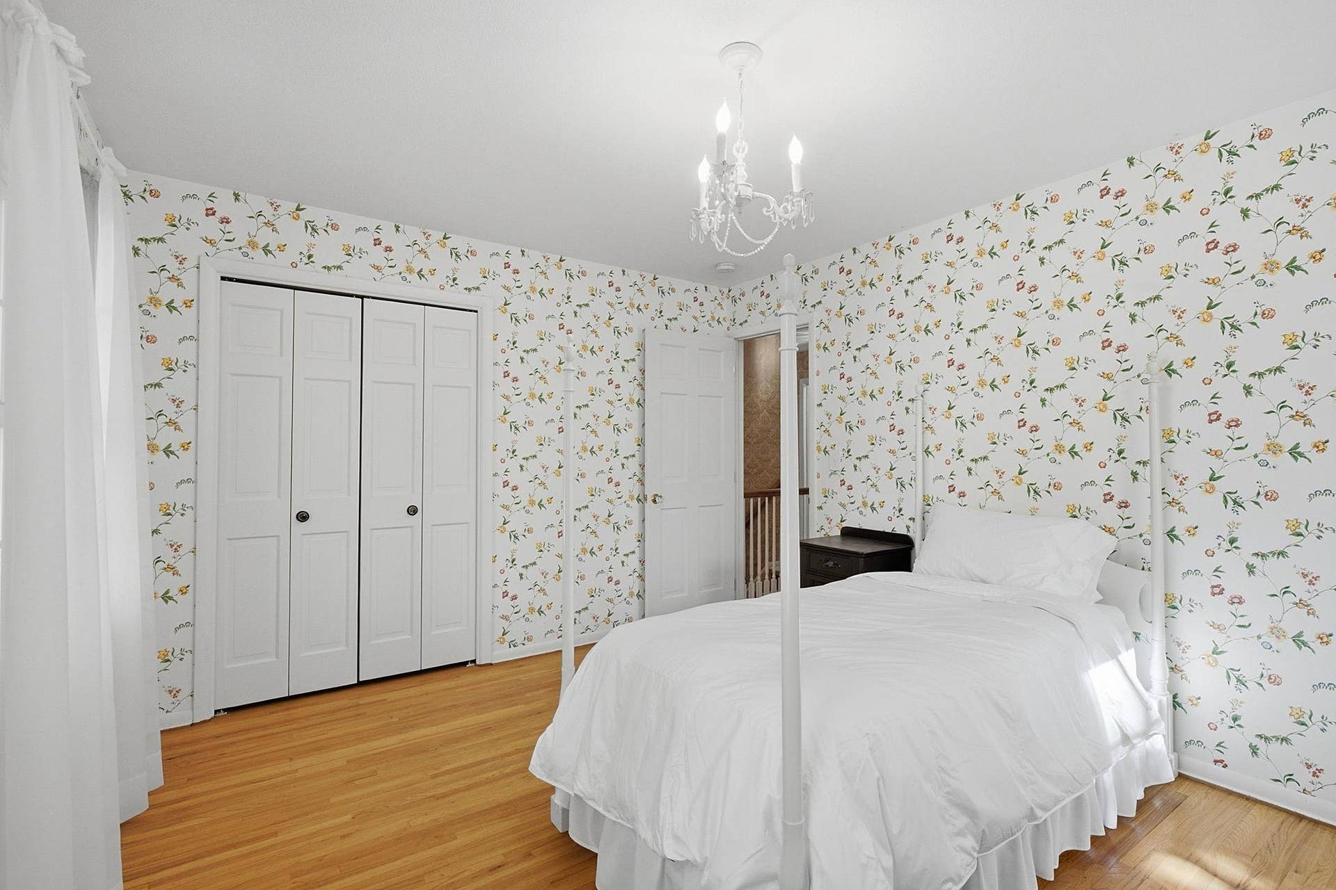 1330 Urbandale Lane N, Plymouth, MN 55447 142-web-or-mls-1330_Urbandale_Ln_N_Plymouth_MN_3882.jpg