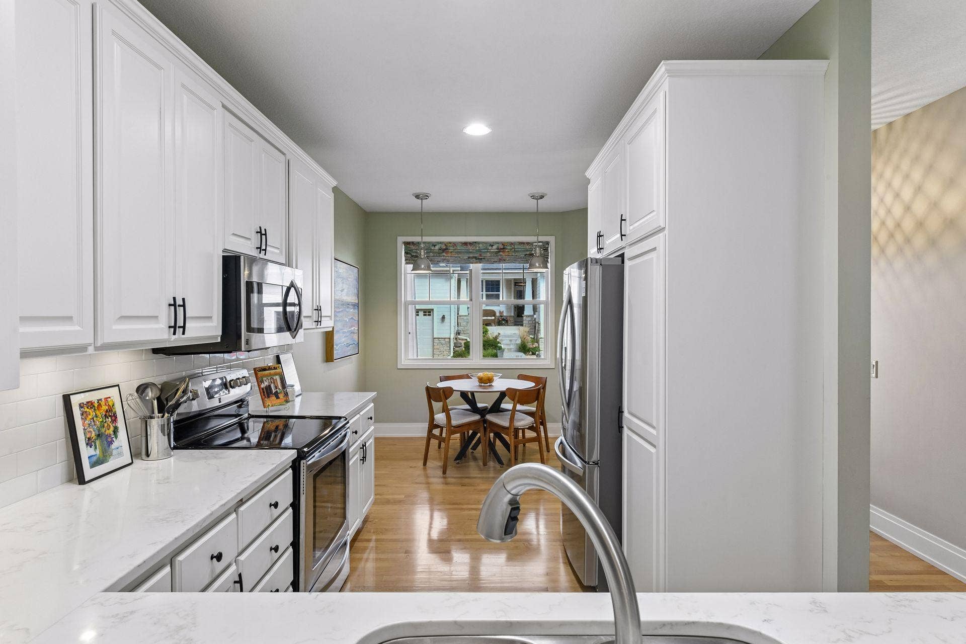 18920 Dorenkemper Place, Eden Prairie, MN 55347