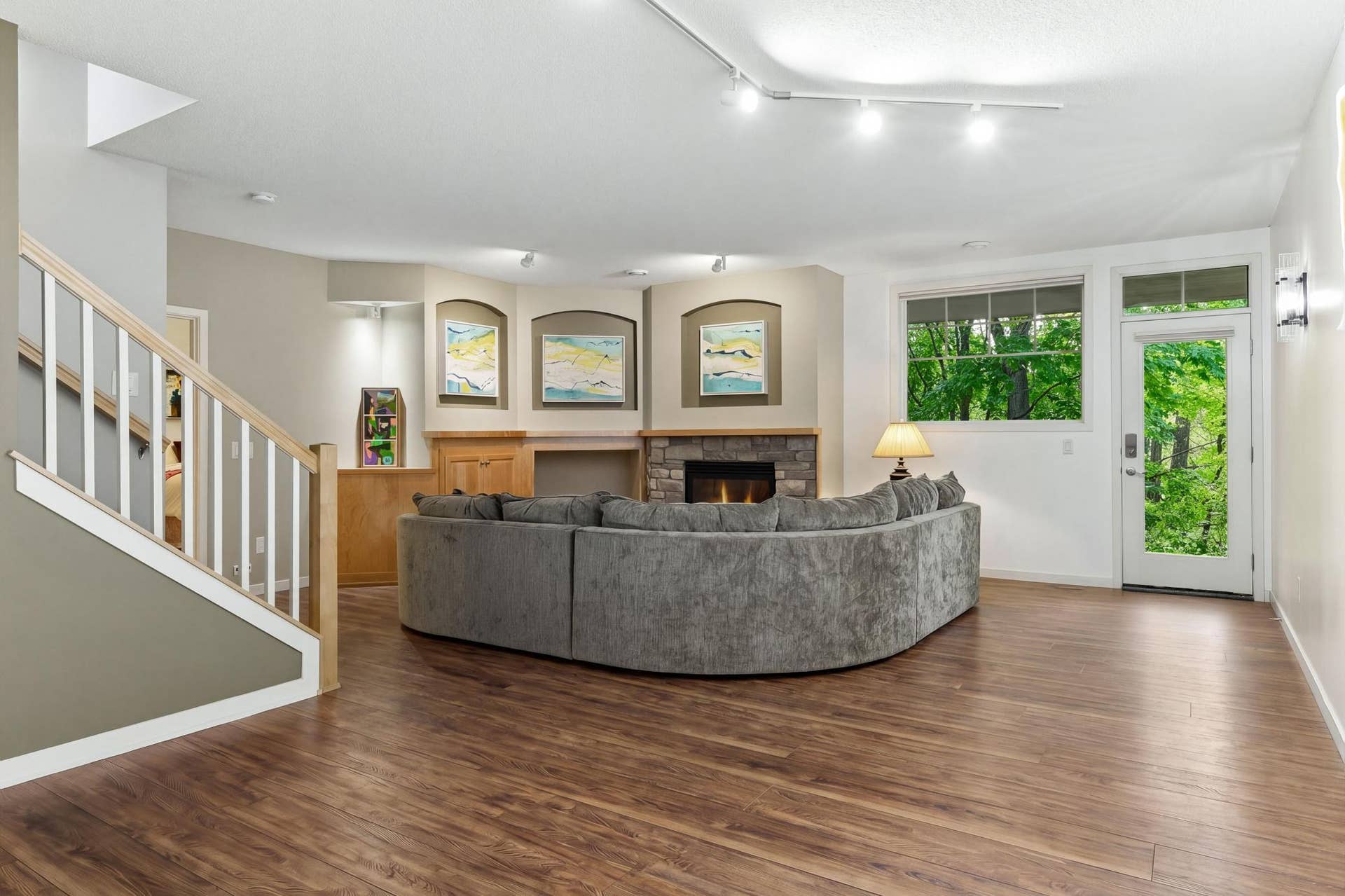 Flooring is an AI photo seller is replacing with LVP it is on order and will be completed in October