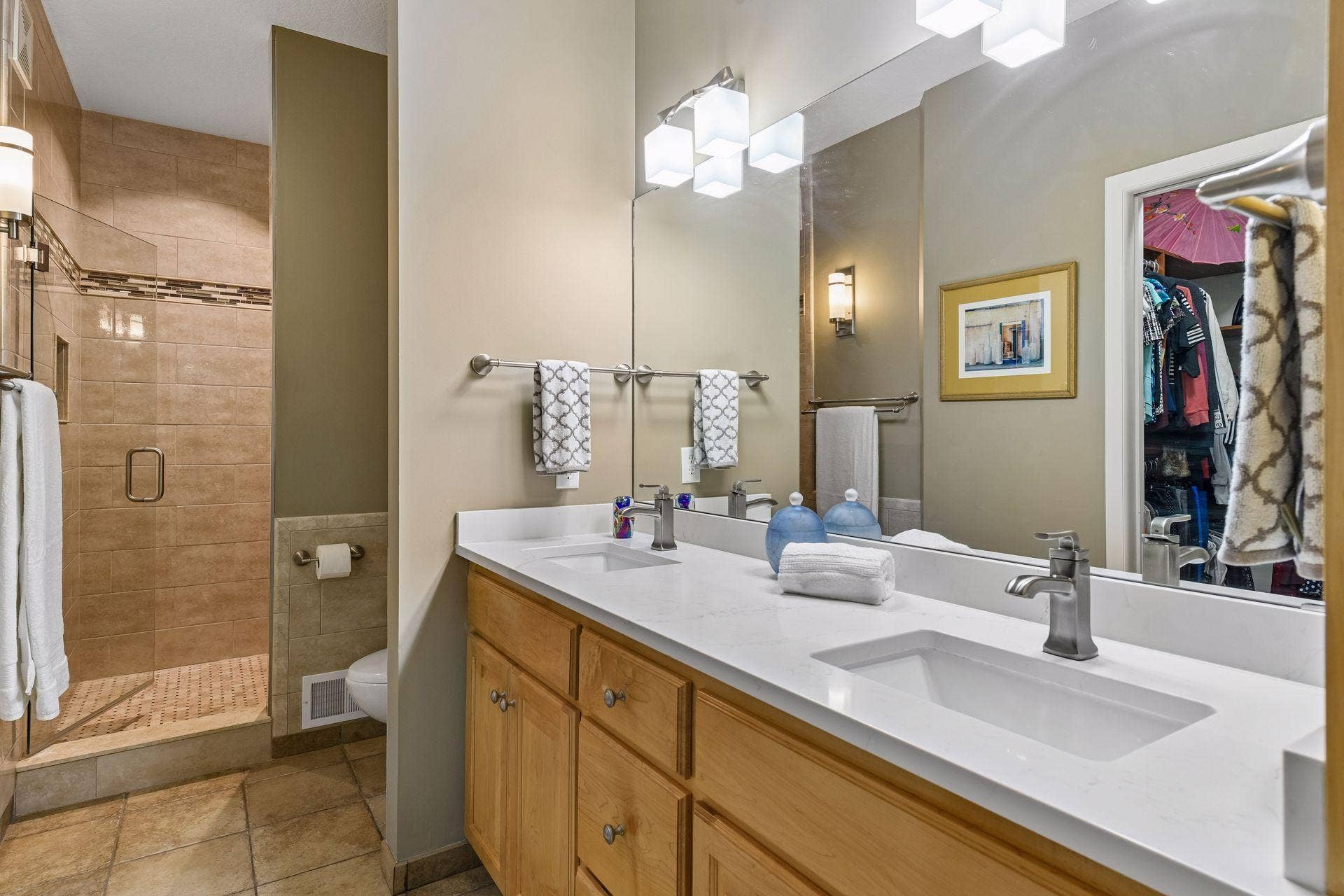 18920 Dorenkemper Place, Eden Prairie, MN 55347