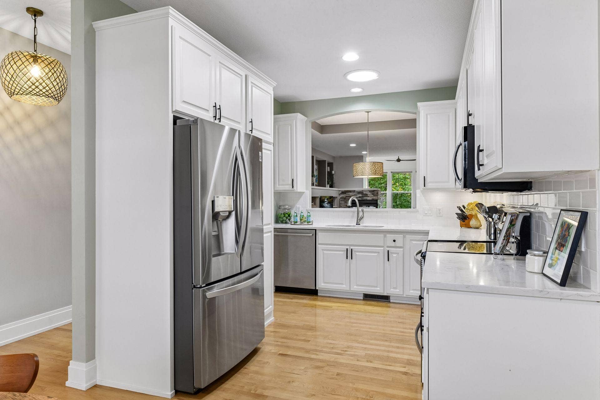 18920 Dorenkemper Place, Eden Prairie, MN 55347