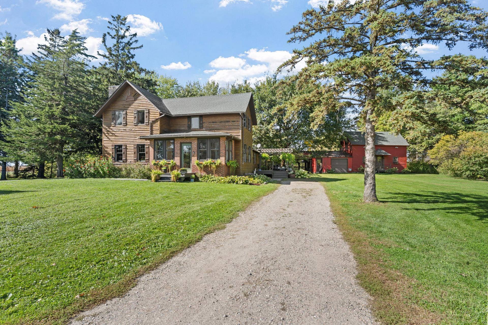 7142 235th Street, Silver Lake, MN 55381 7142 235th Street, Silver Lake, MN 55381