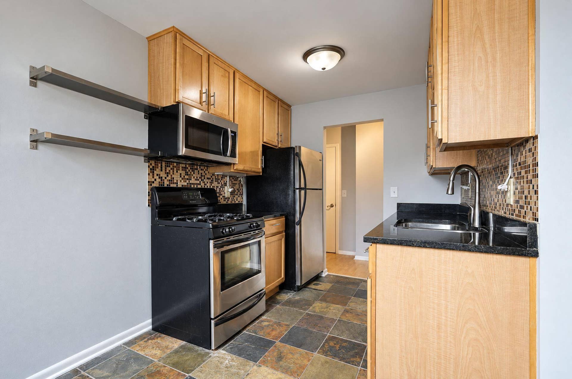 3215 Pillsbury Avenue S, #004, 48, Minneapolis, MN 55408 3215 Pillsbury Avenue S, #004, 48, Minneapolis, MN 55408